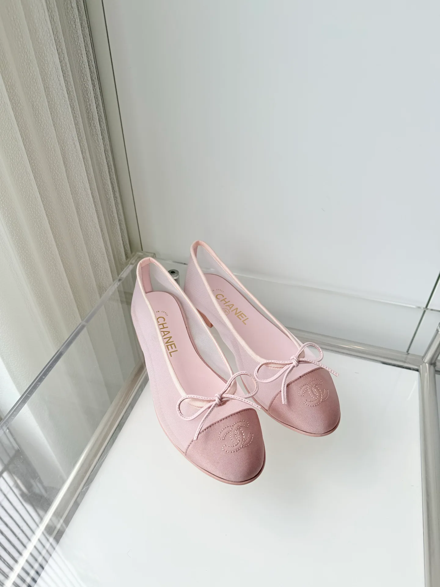 Women's Ballet Flats CHANEL 18120827