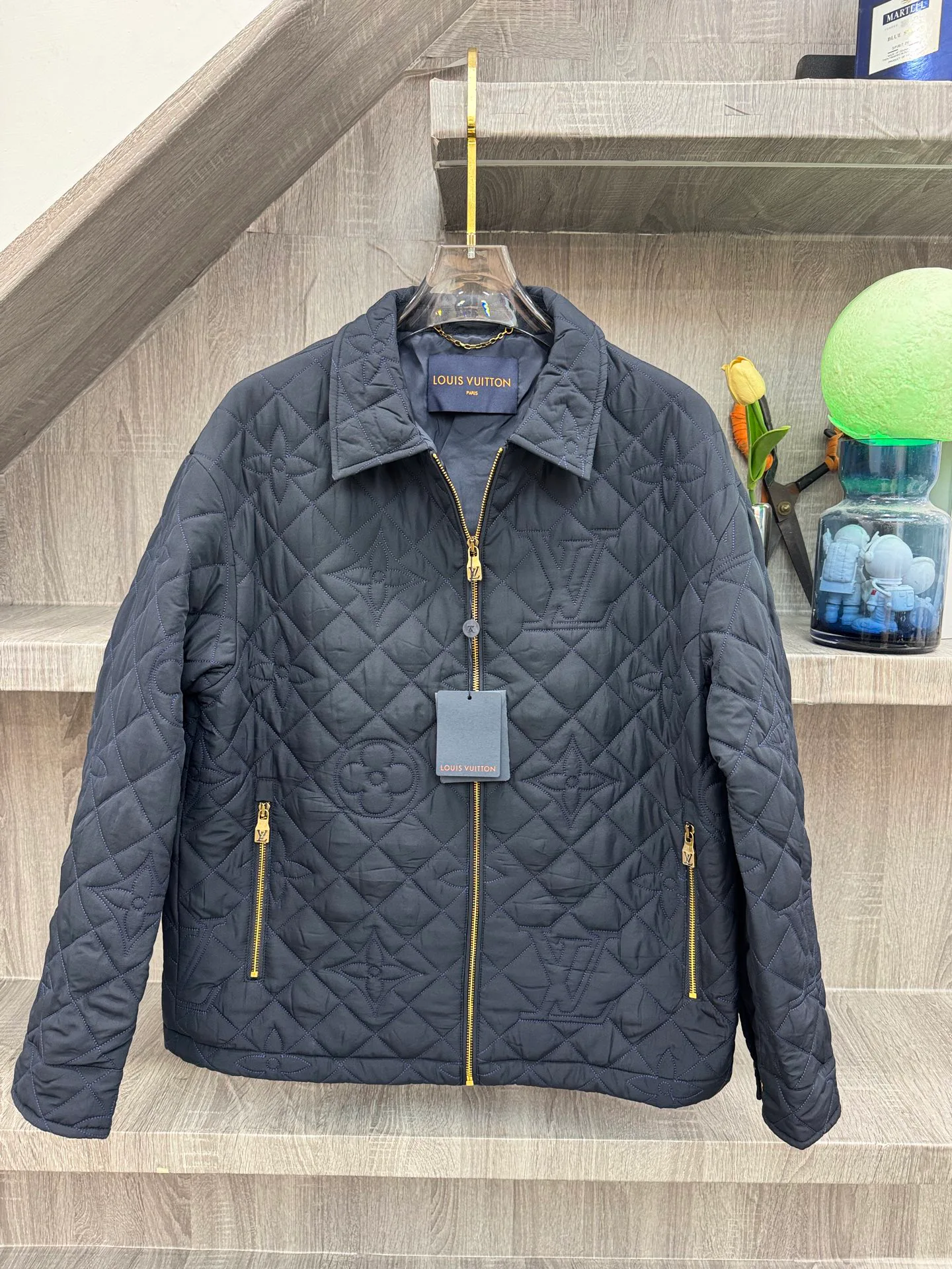 Men's Jackets And Down Jackets LOUIS VUITTON 18140186
