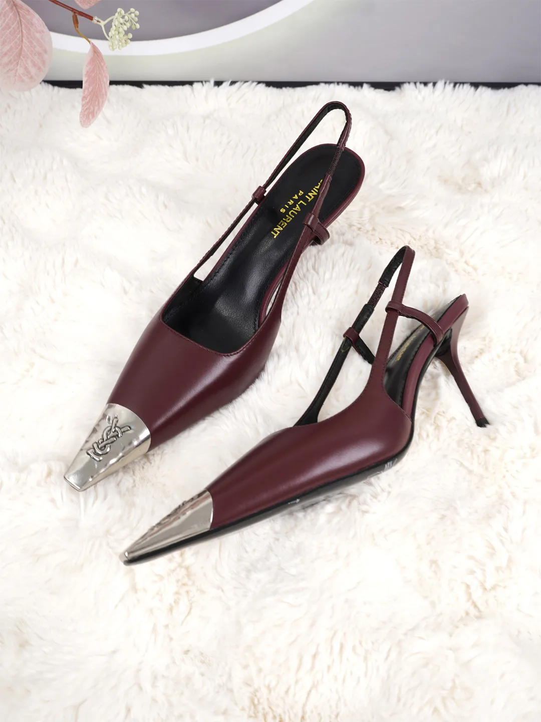 Women's Heels SAINT LAURENT 17100610