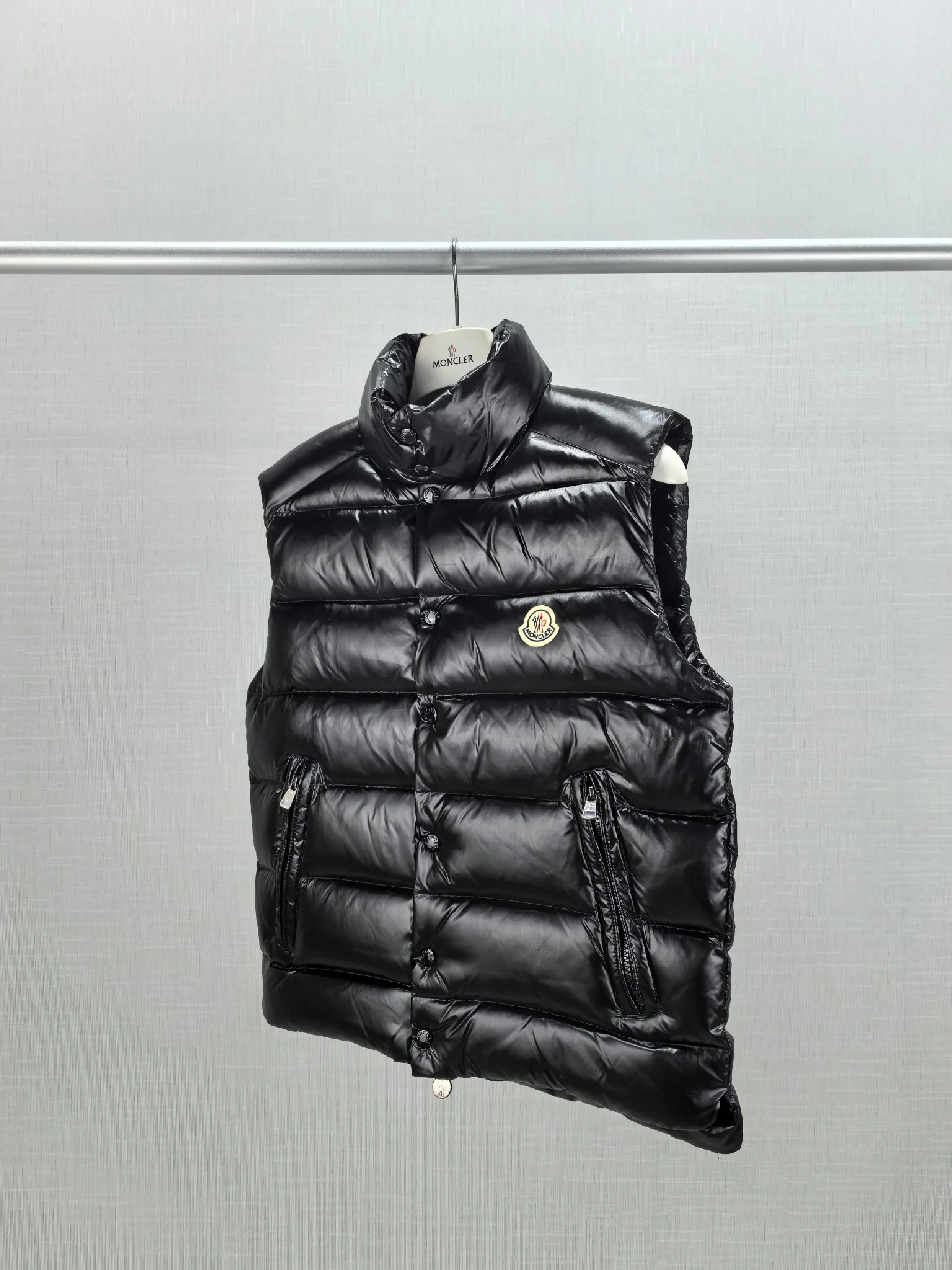 Жилеты Мужские Moncler 18684593