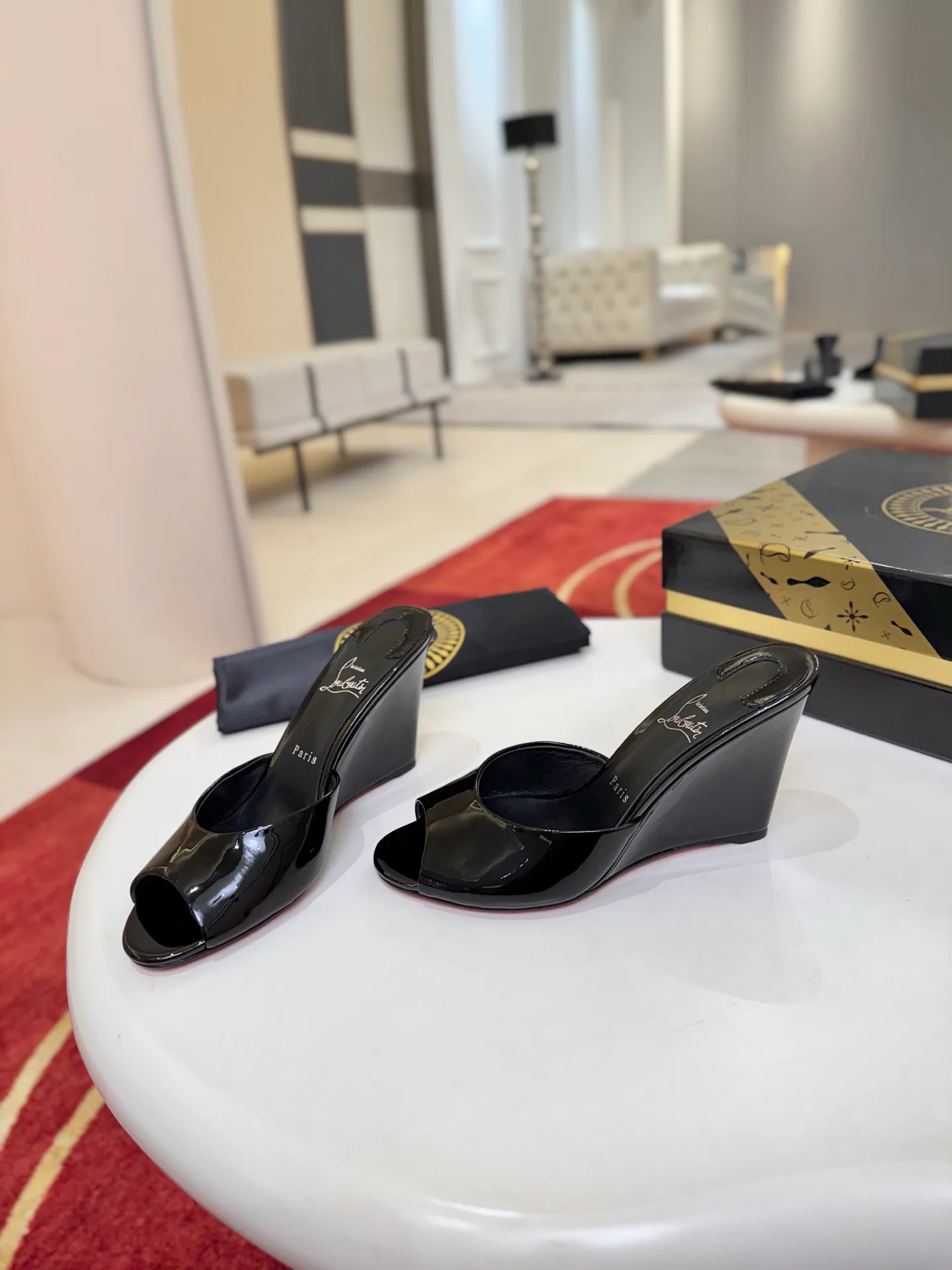 Women's Open-Toe Sandals CHRISTIAN LOUBOUTIN 18500932