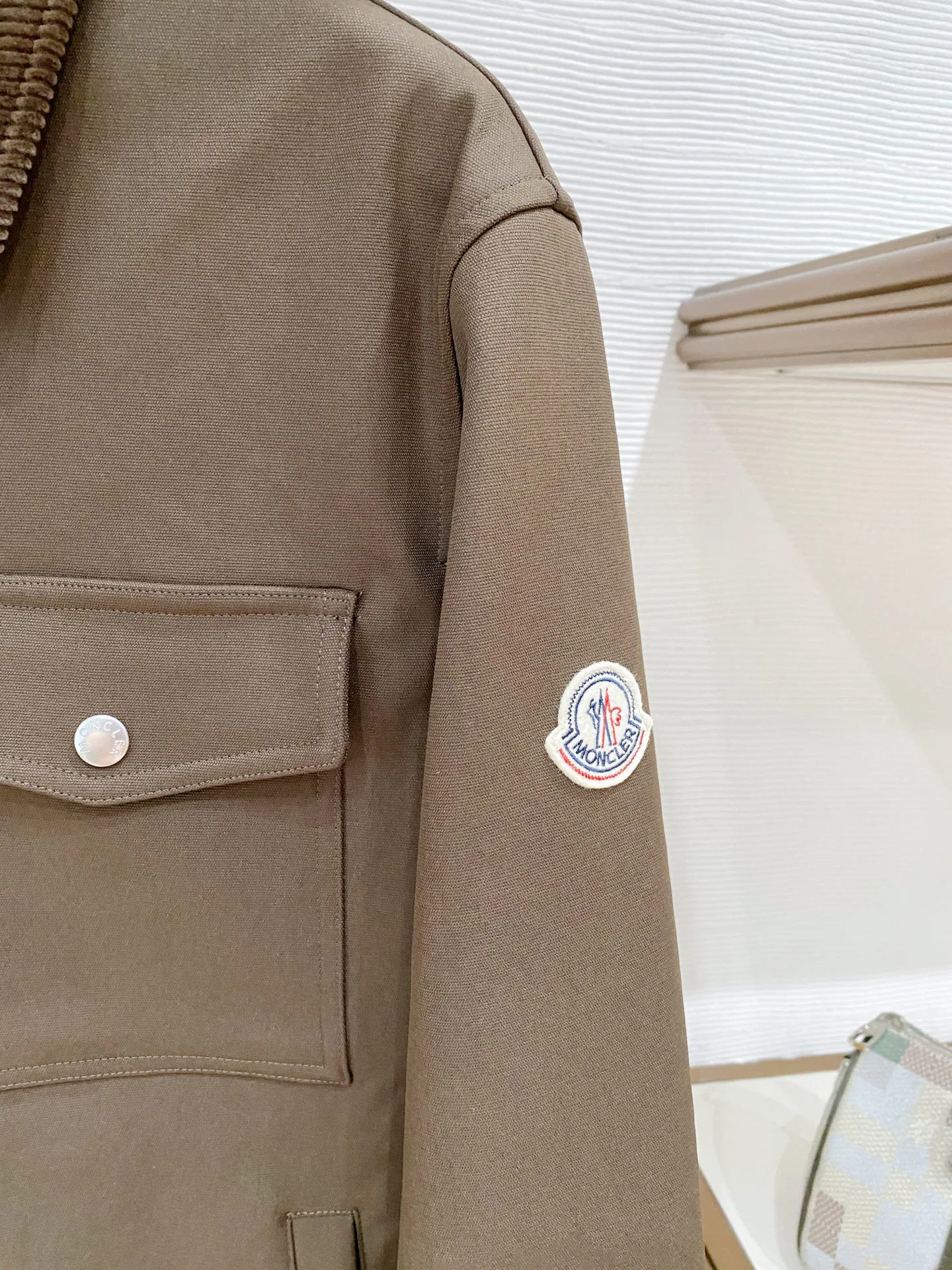 Men's Jackets And Down Jackets MONCLER 17993394