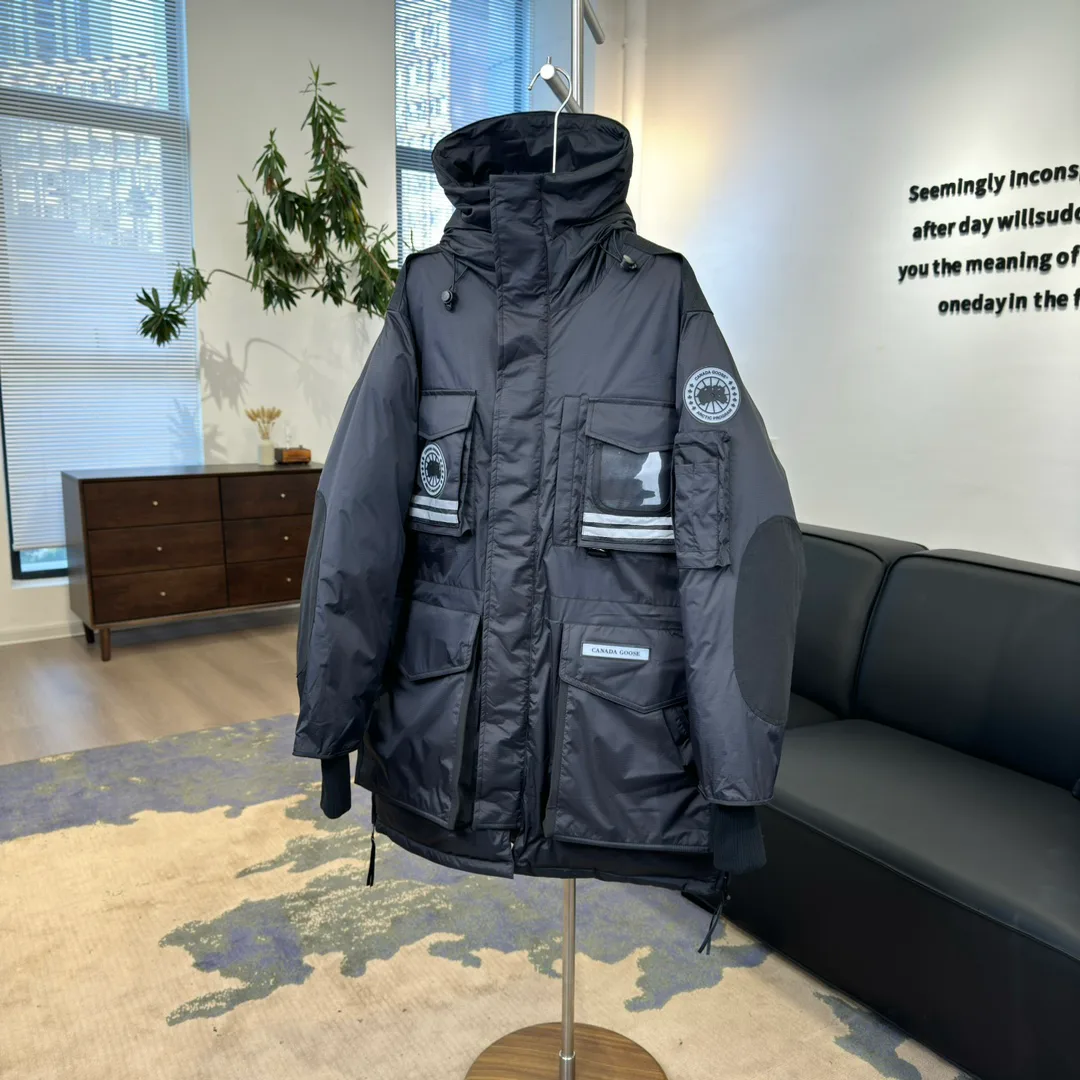 Men's Jackets And Down Jackets CANADA GOOSE 18179276