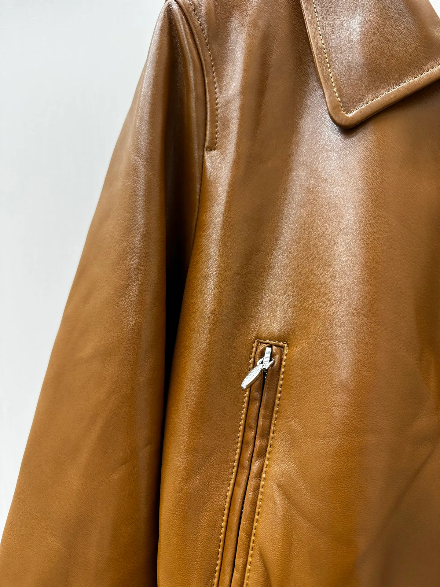 Women's Leather Jackets And Sheepskin Coats GUCCI 17833053