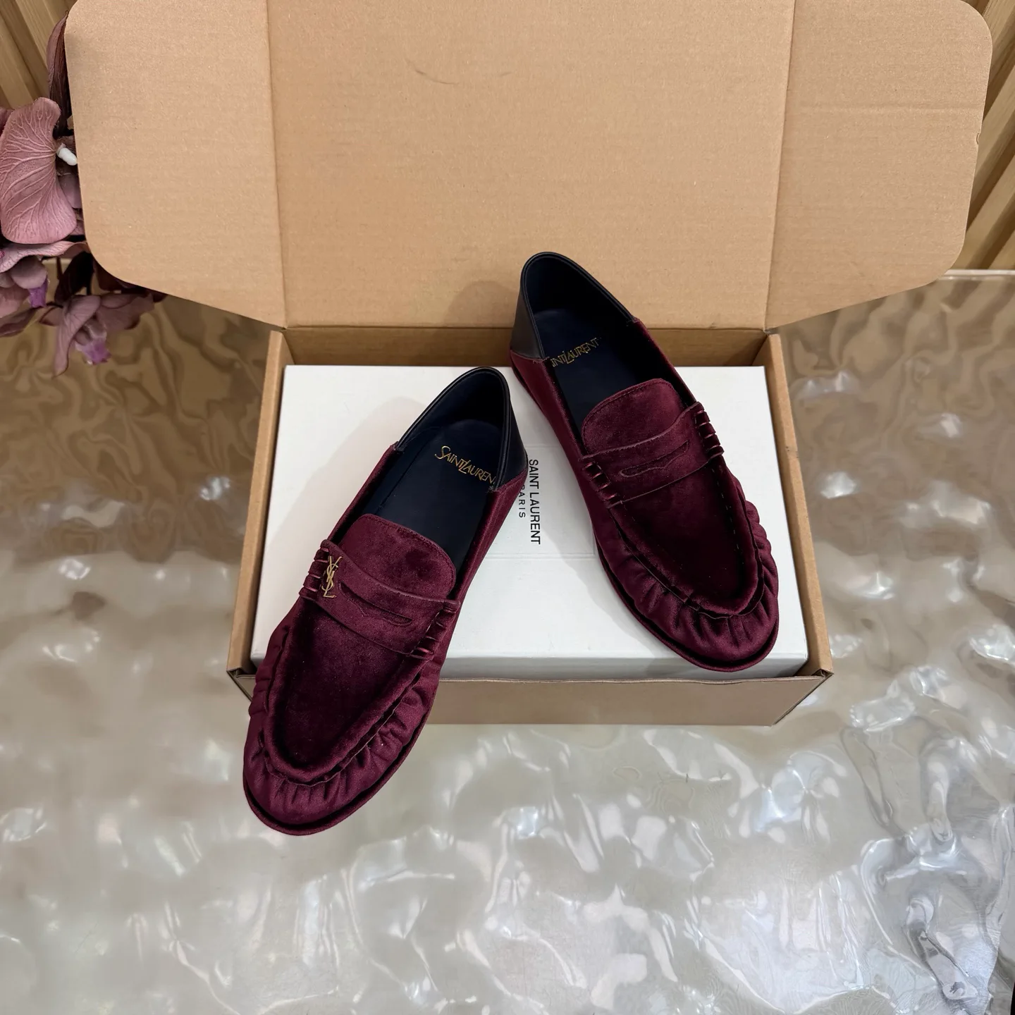 Women's Loafers And Moccasins SAINT LAURENT 17926446