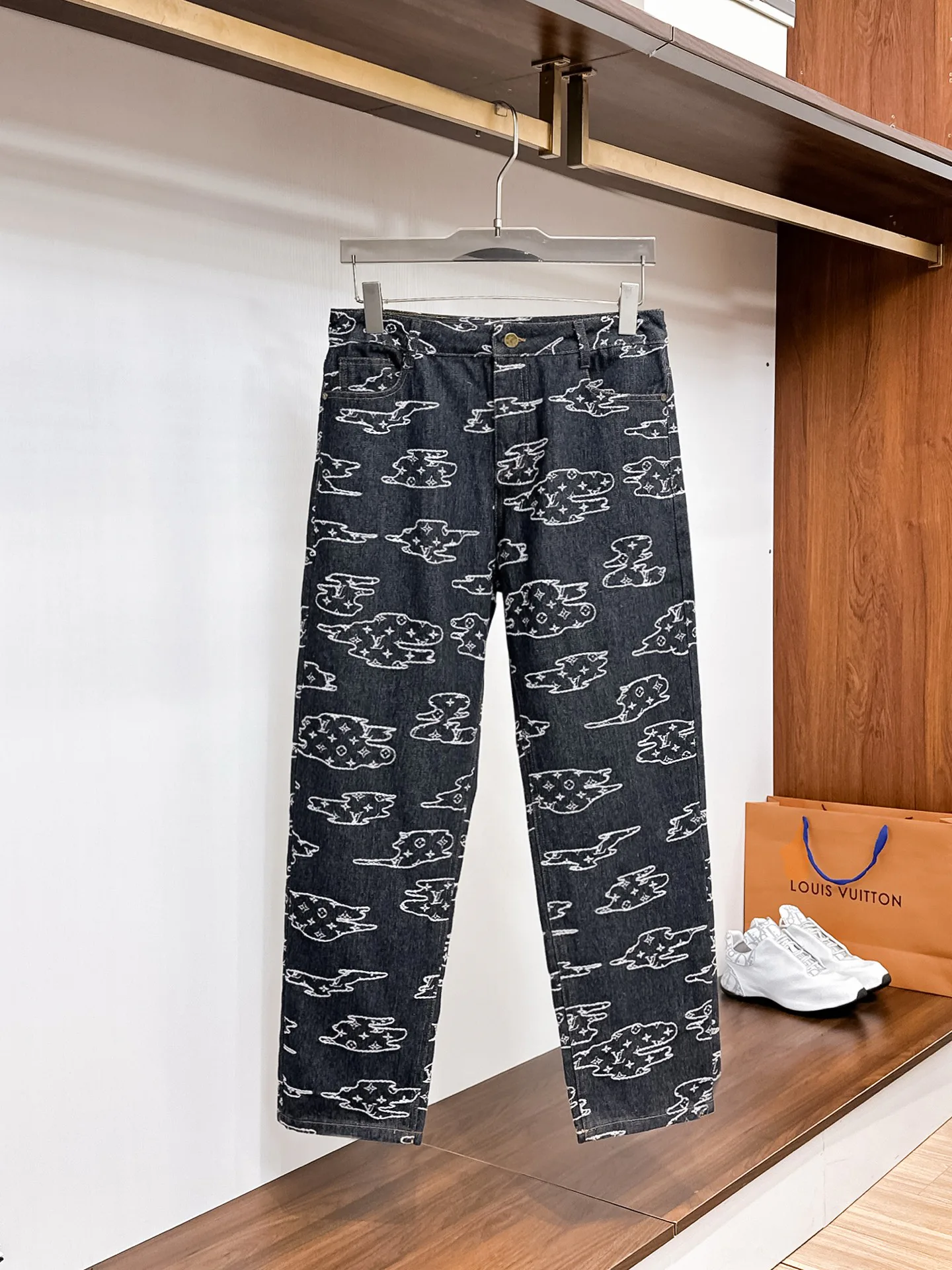 Men's Jeans LOUIS VUITTON 18345662