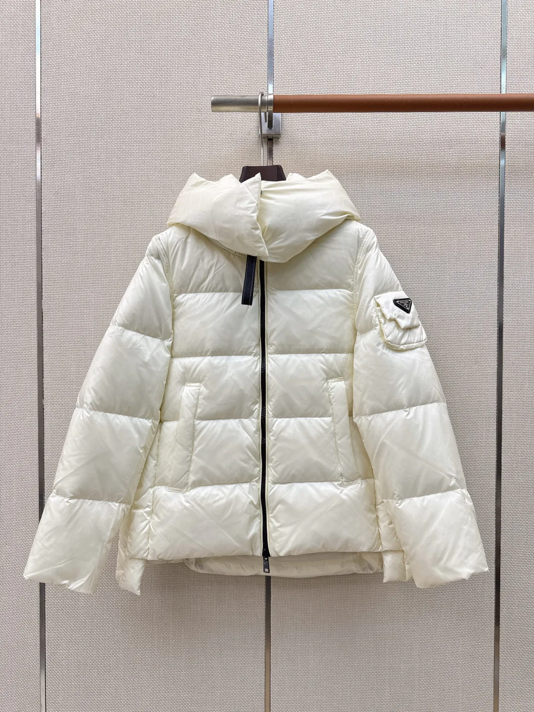 Women's Jackets And Down Jackets PRADA 18398231
