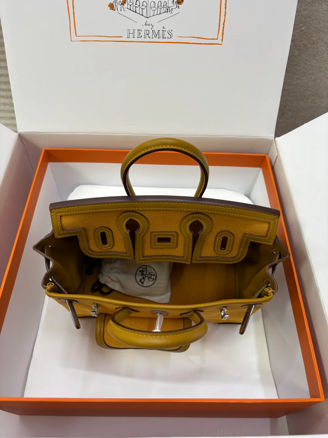Women's Classic Handbags HERMES 17609734