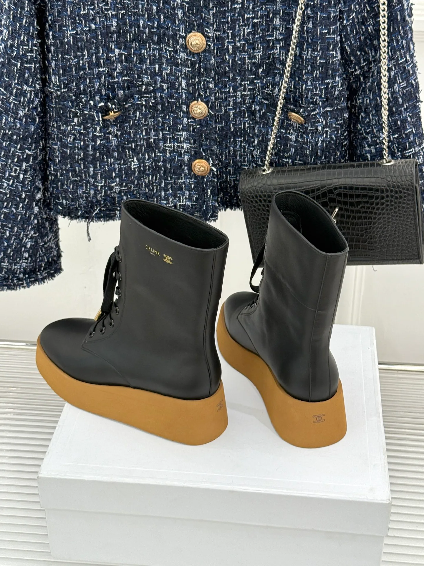 Women's Ankle Boots CELINE 18198306
