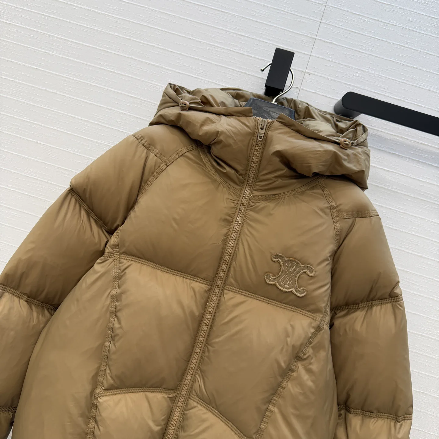 Women's Jackets And Down Jackets CELINE 18022895