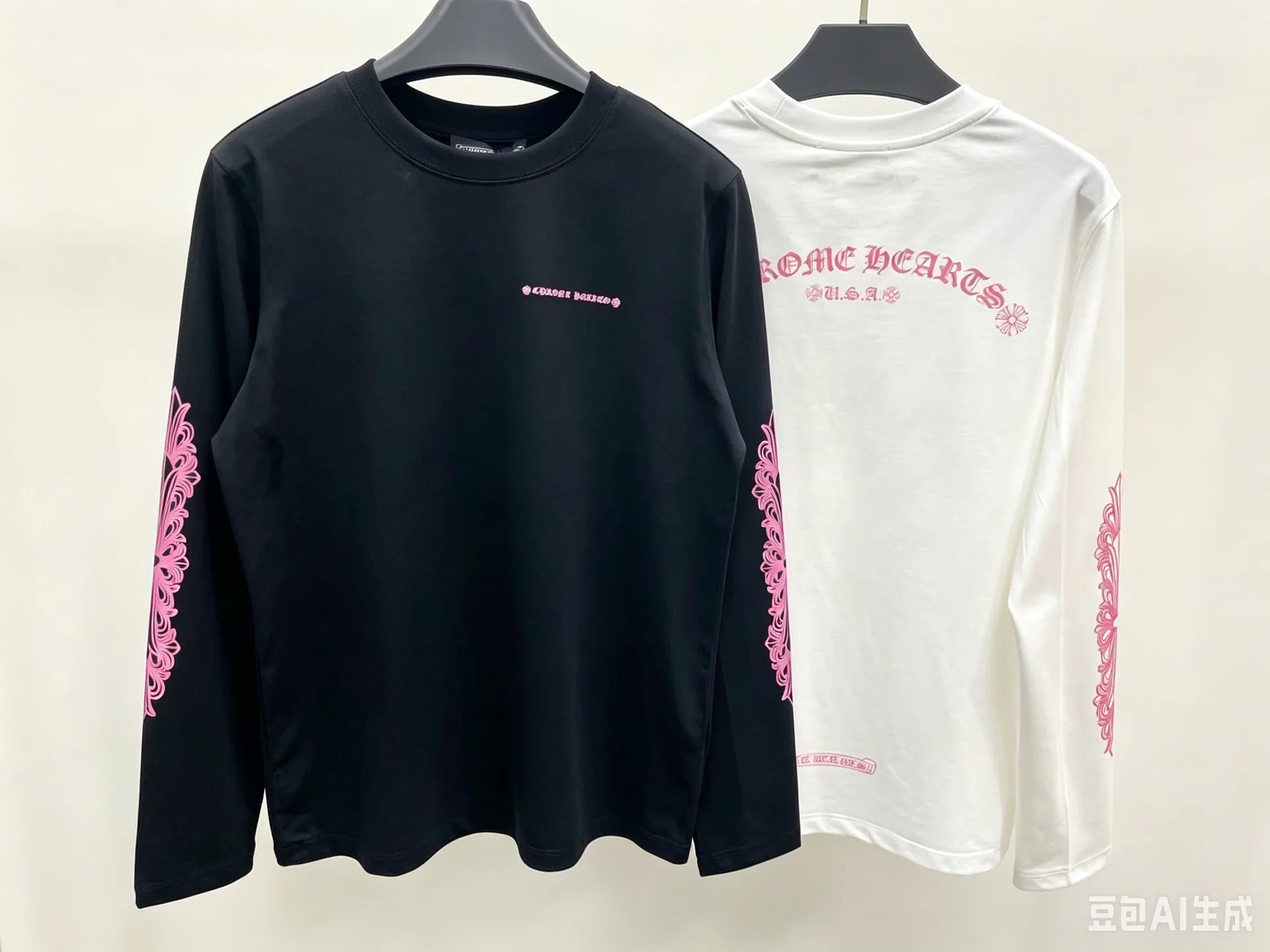 Women's T-Shirts CHROME HEARTS 17561583