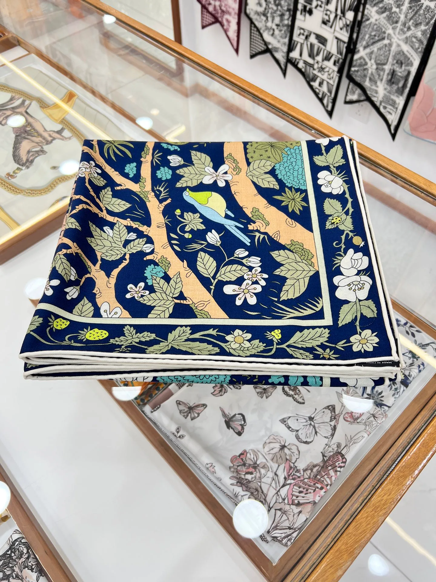 Silk Scarves HERMES 18222461