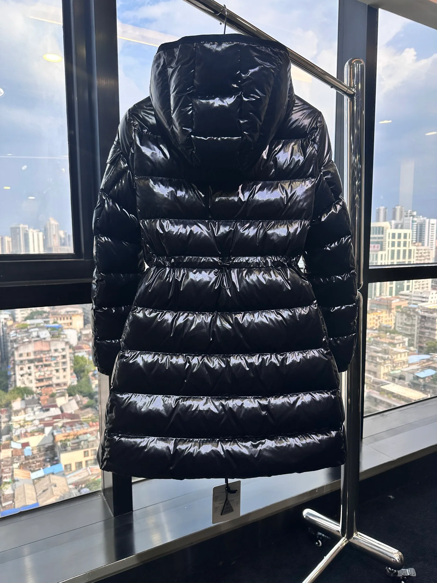 Women's Jackets And Down Jackets MONCLER 18508601