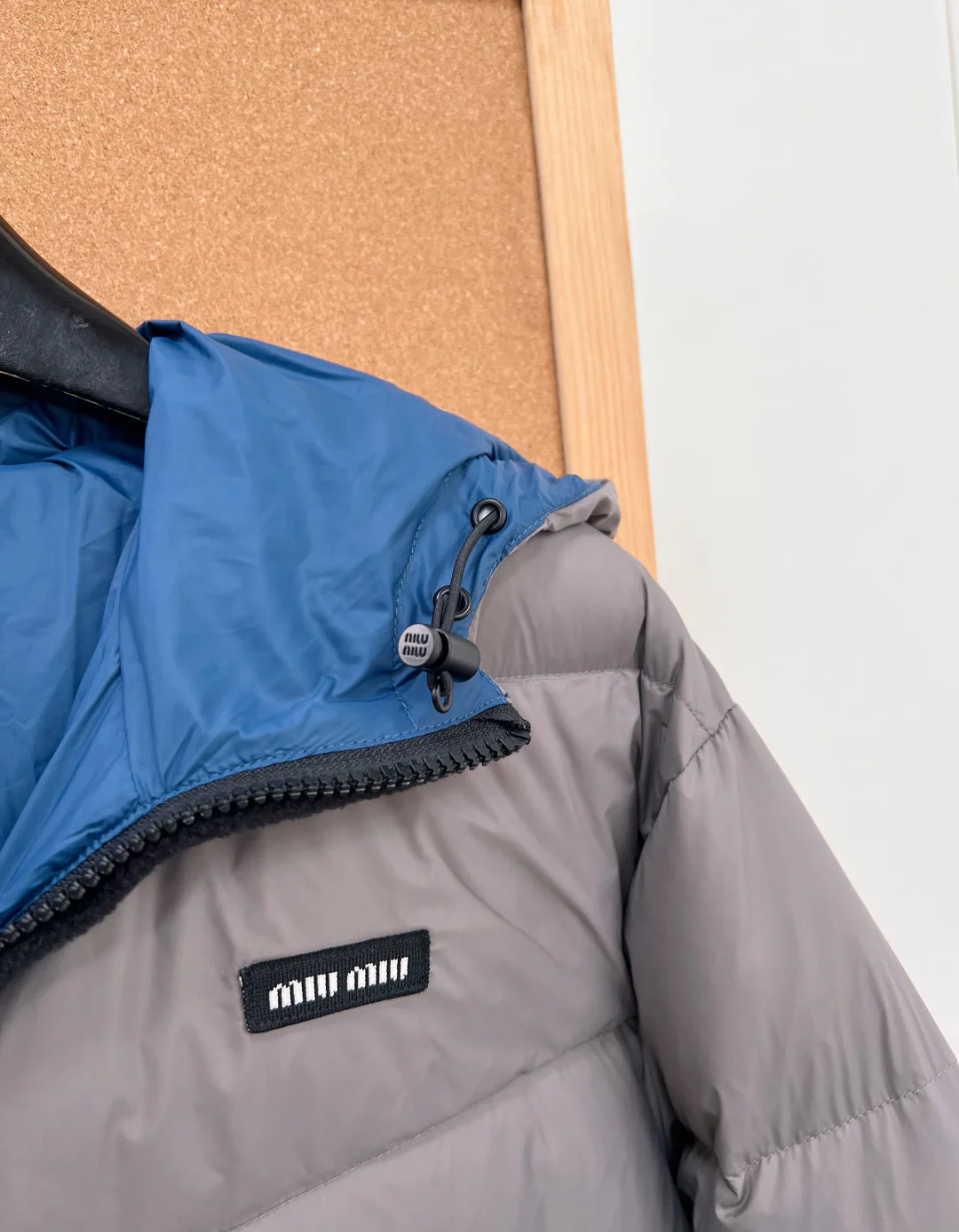 Women's Jackets And Down Jackets MIU MIU 18308158