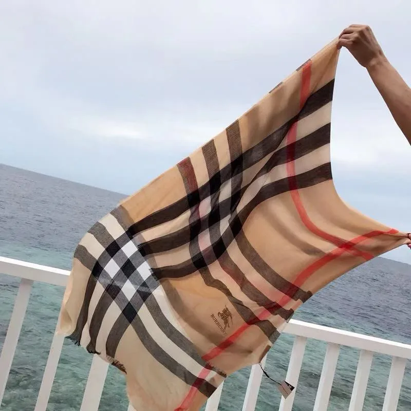 Scarves BURBERRY 18426917