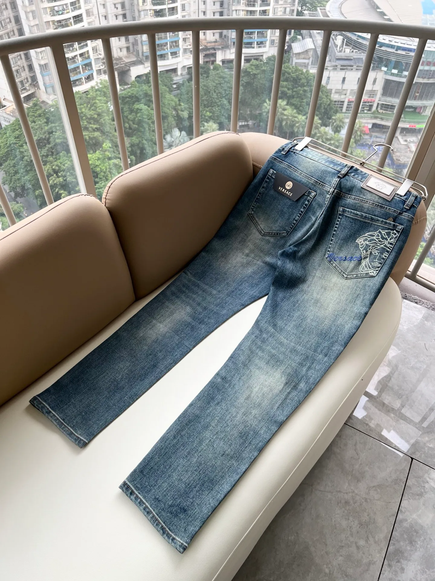 Men's Jeans VERSACE 18343204