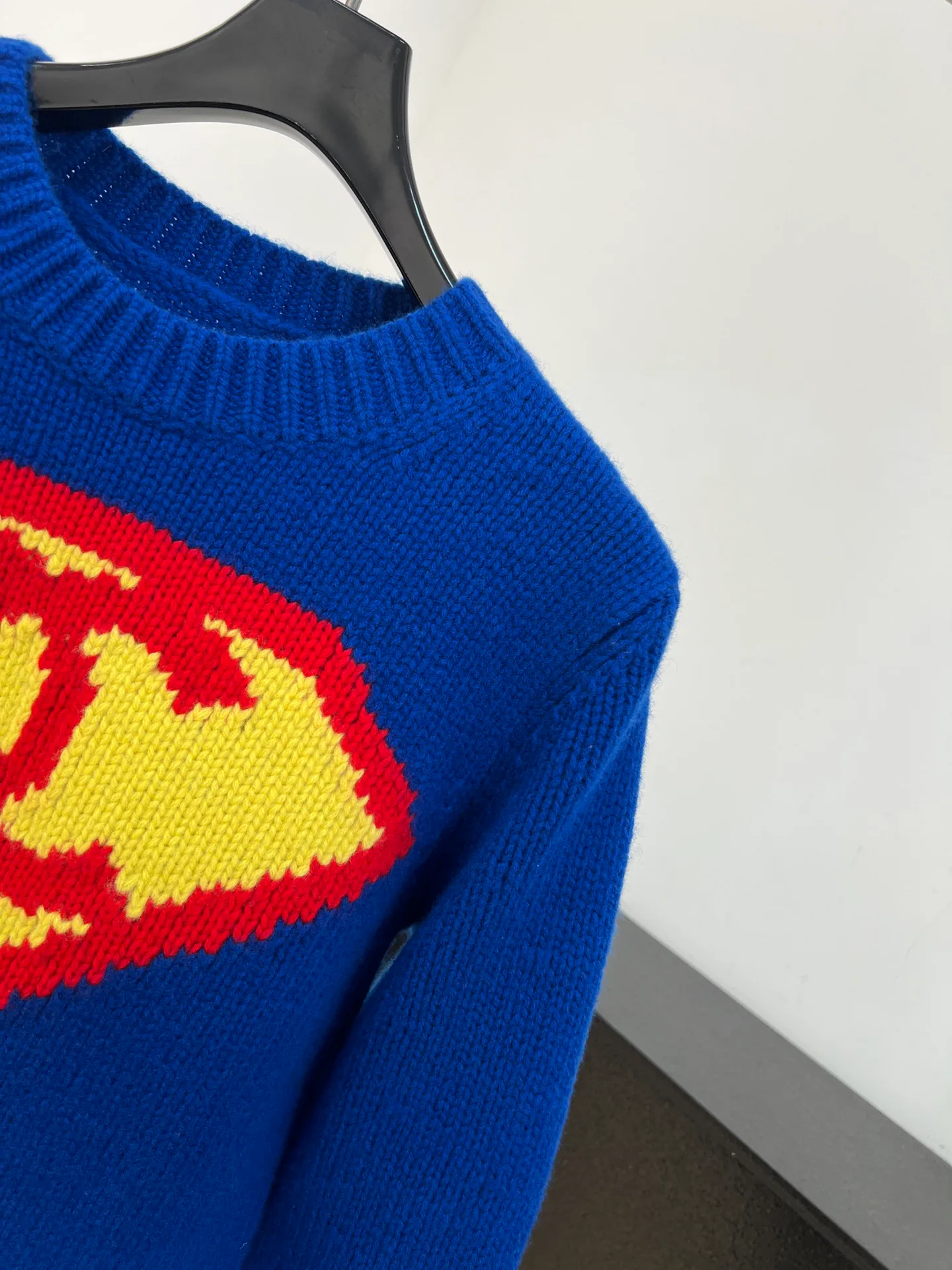 Women's Jumpers And Sweaters CHANEL 17301934