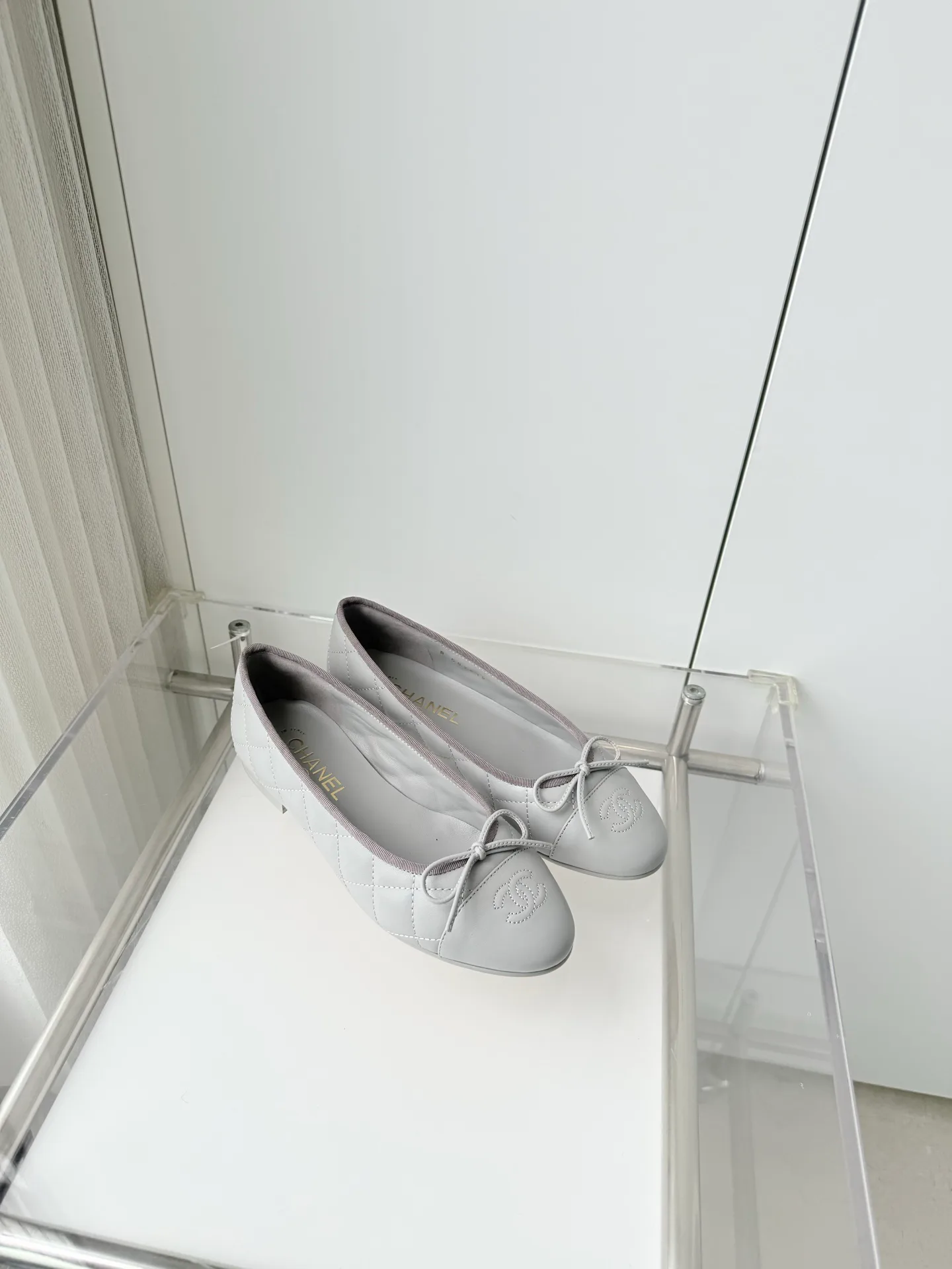 Women's Ballet Flats CHANEL 16971880