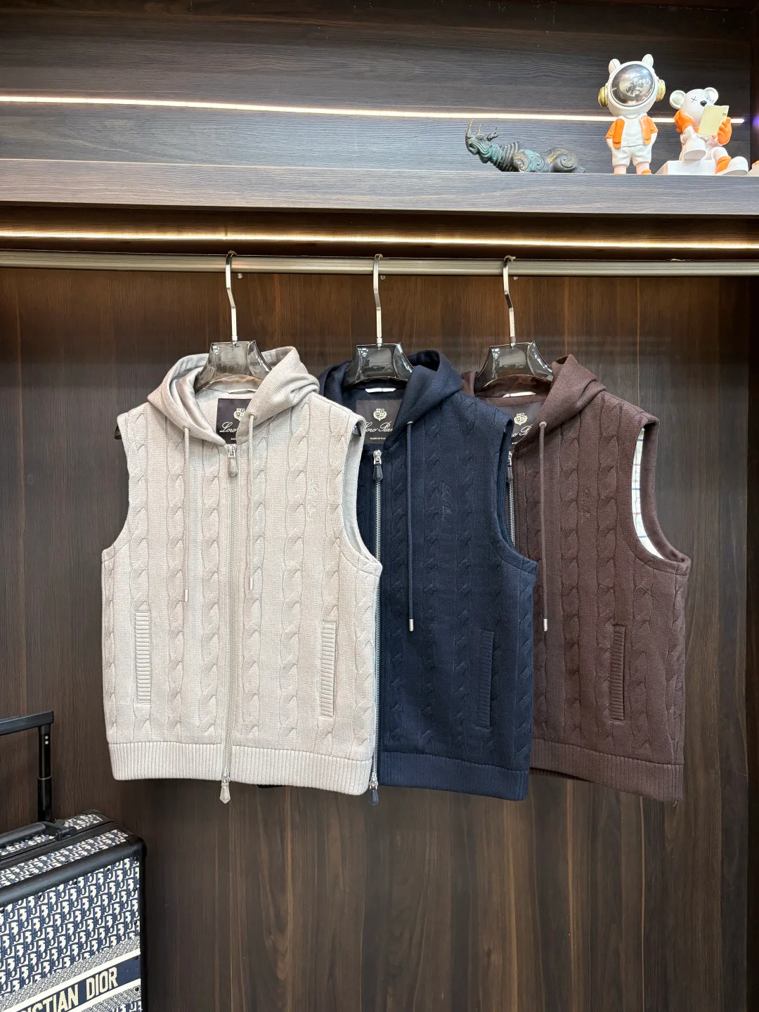 Men's Vests LORO PIANA 18140467