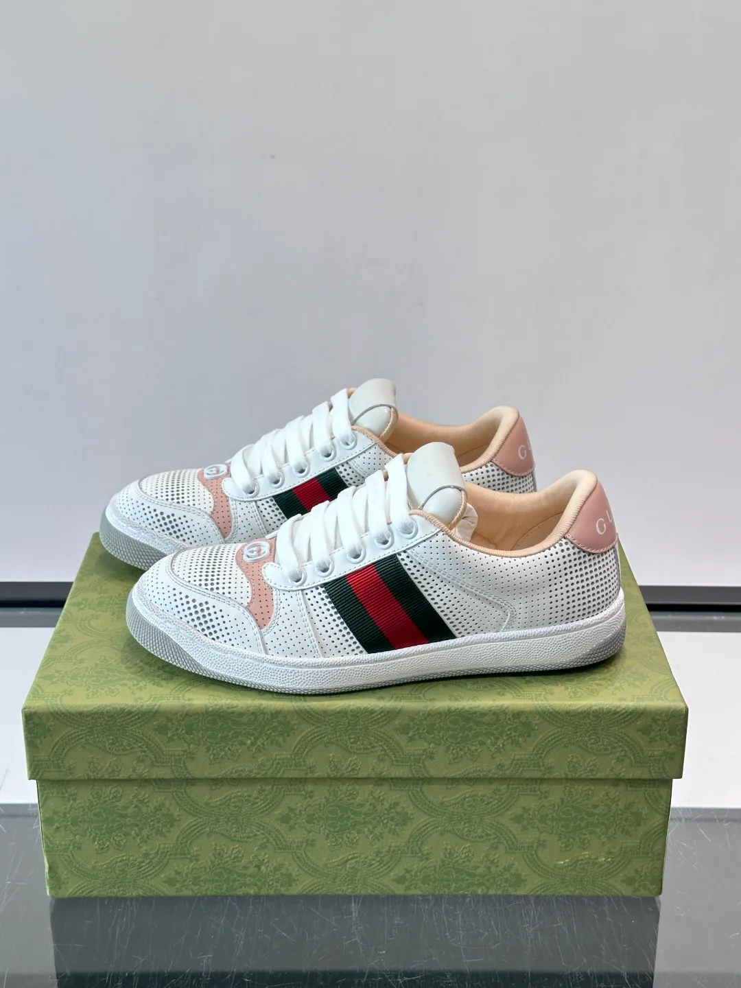 Men's Sneakers GUCCI 18142193