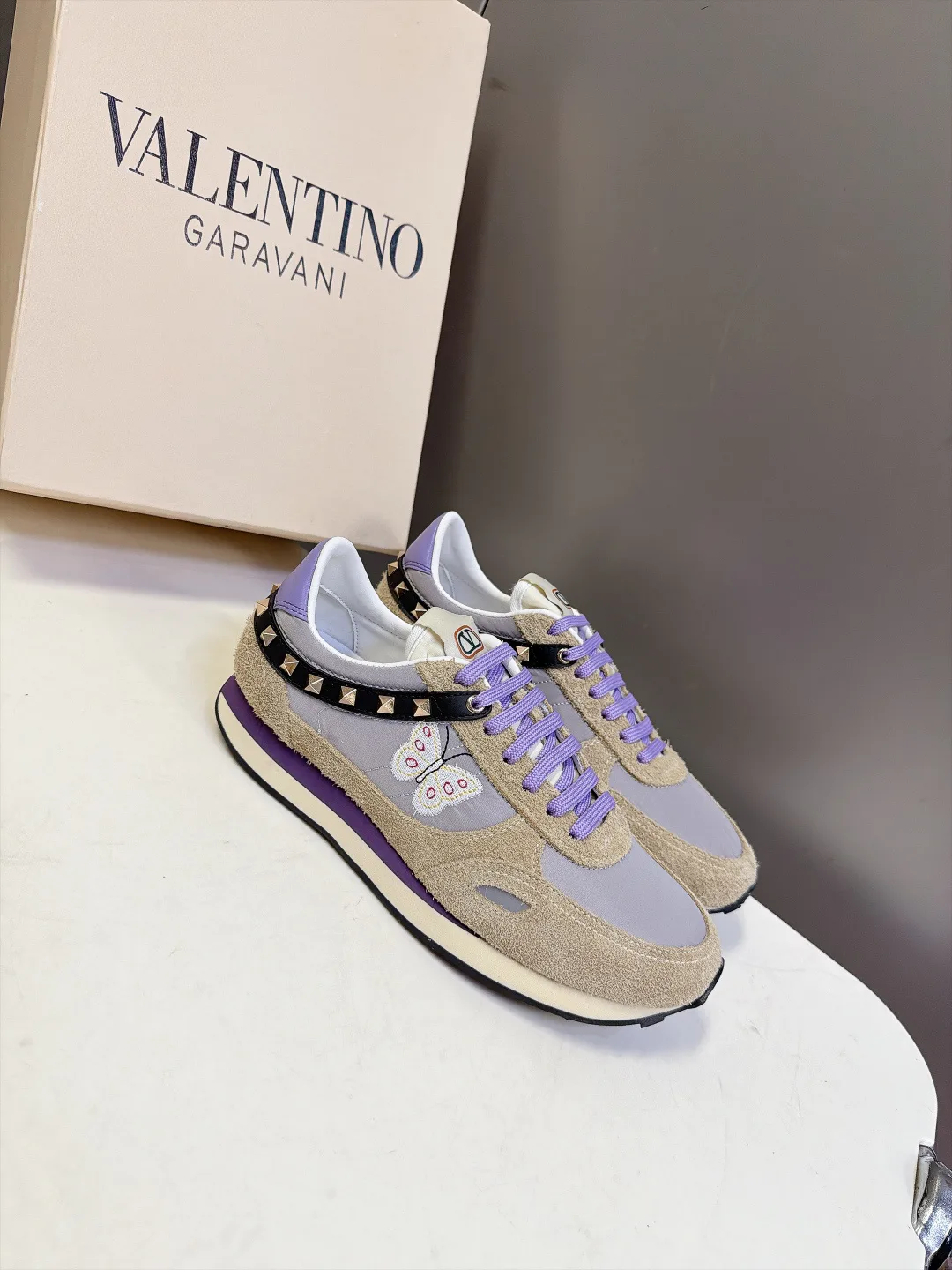 Women's Sneakers VALENTINO 17887665