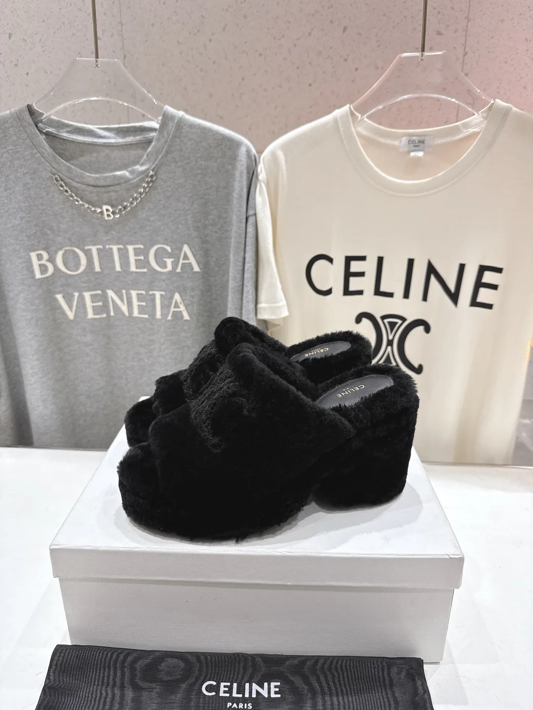 Women's Mules And Clogs CELINE 17938367