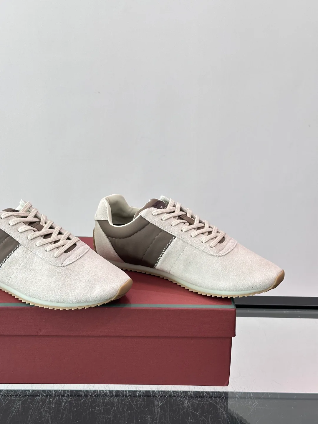 Women's Sneakers LORO PIANA 17447597