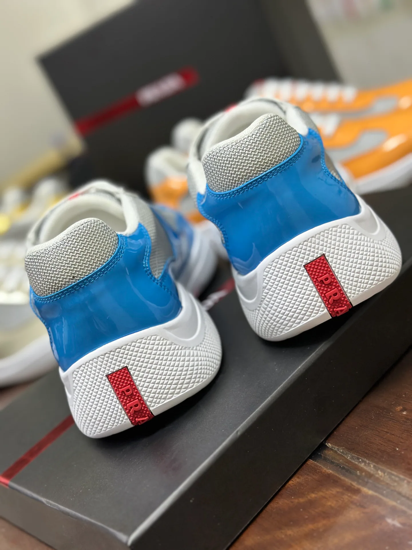 Men's Sneakers PRADA 18262252