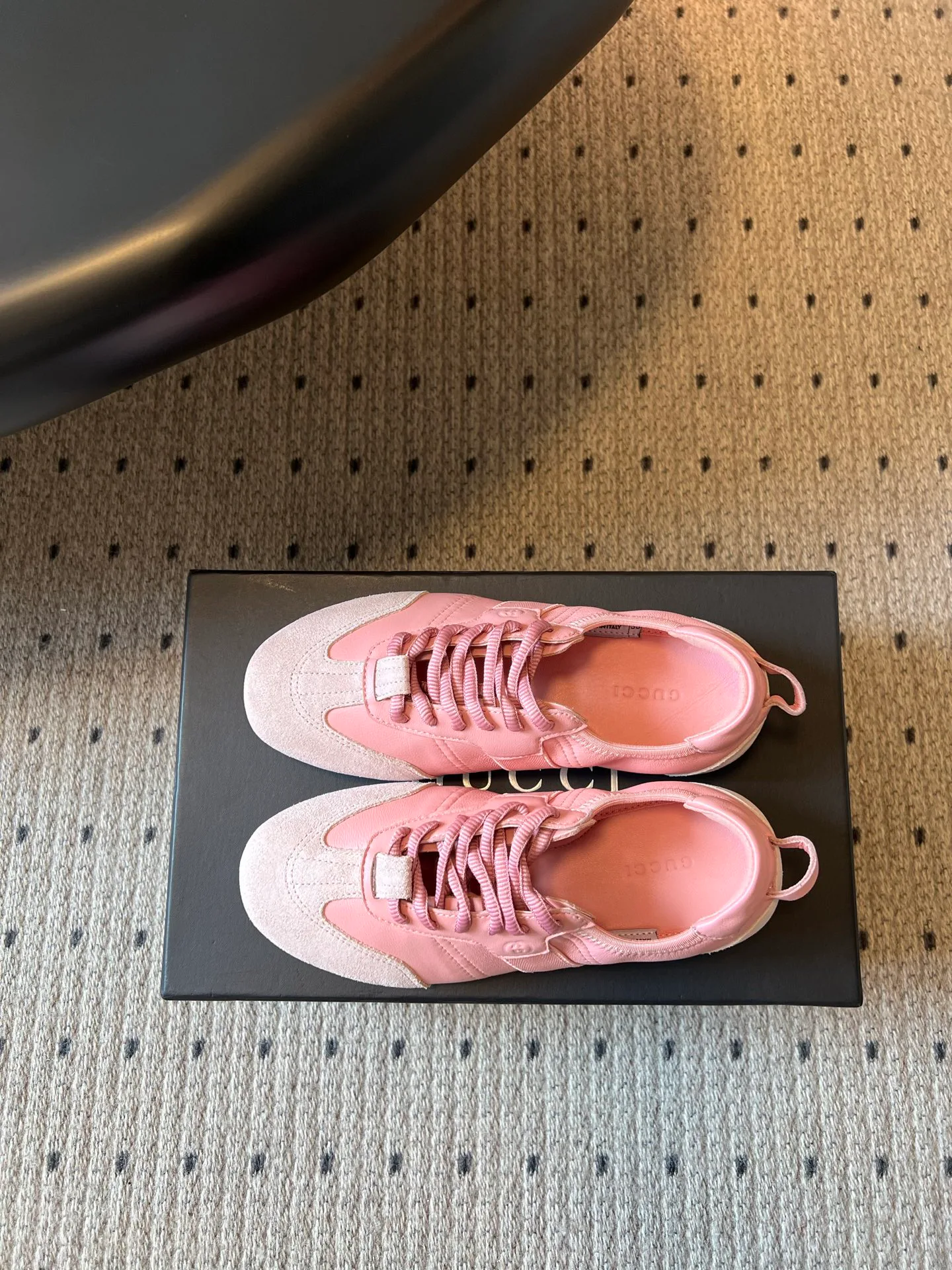 Women's Sneakers GUCCI 17614657