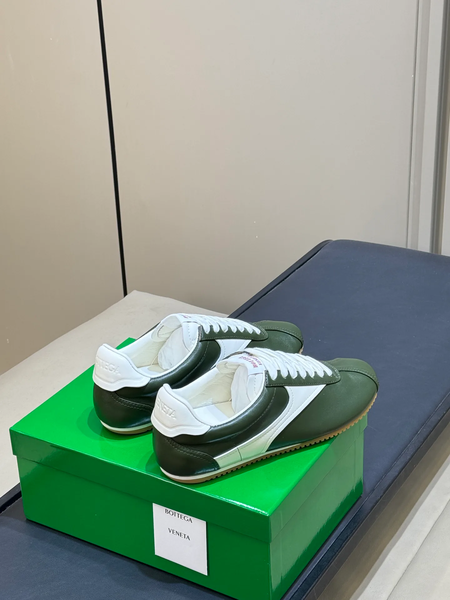 Men's Sneakers BOTTEGA VENETA 18072774