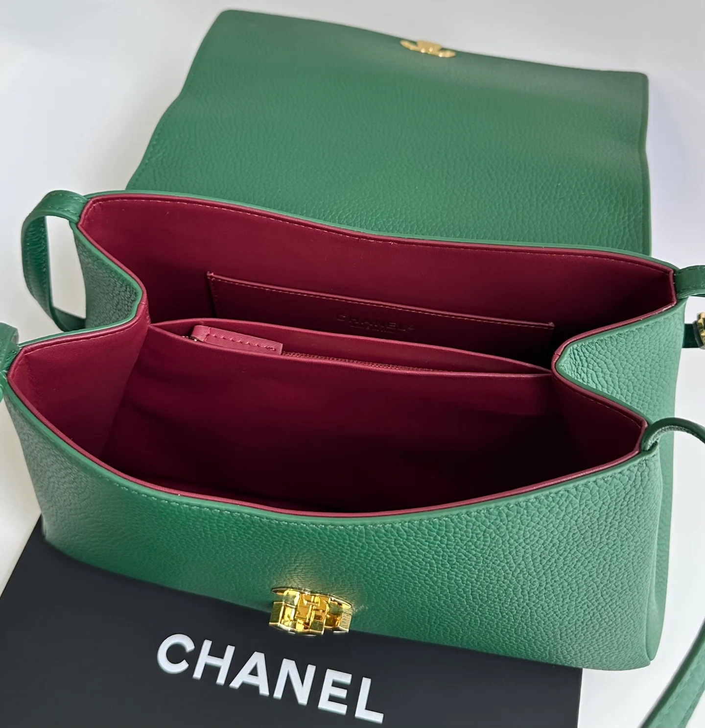 Women's Classic Handbags CHANEL 18058452