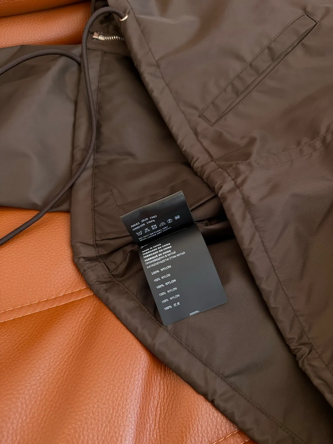 Women's Jackets And Down Jackets PRADA 18348092