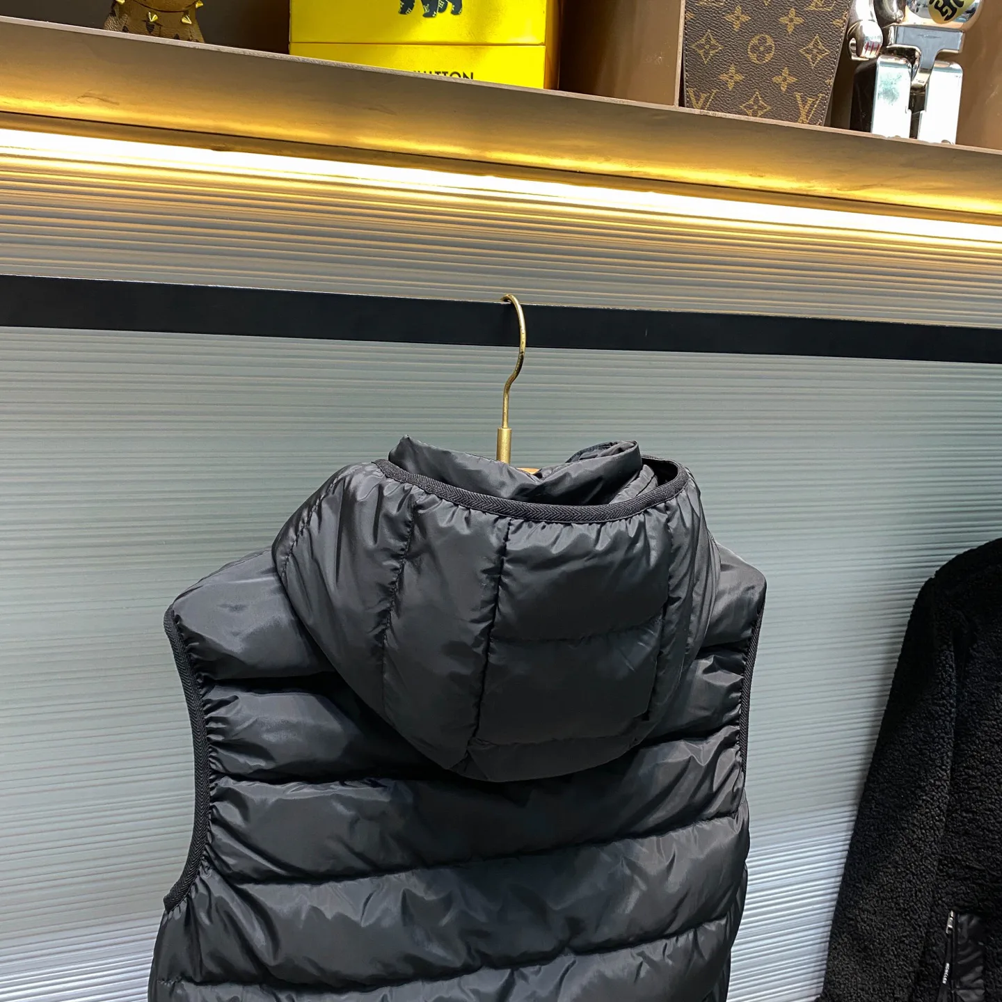 Жилеты Мужские Moncler 18596763