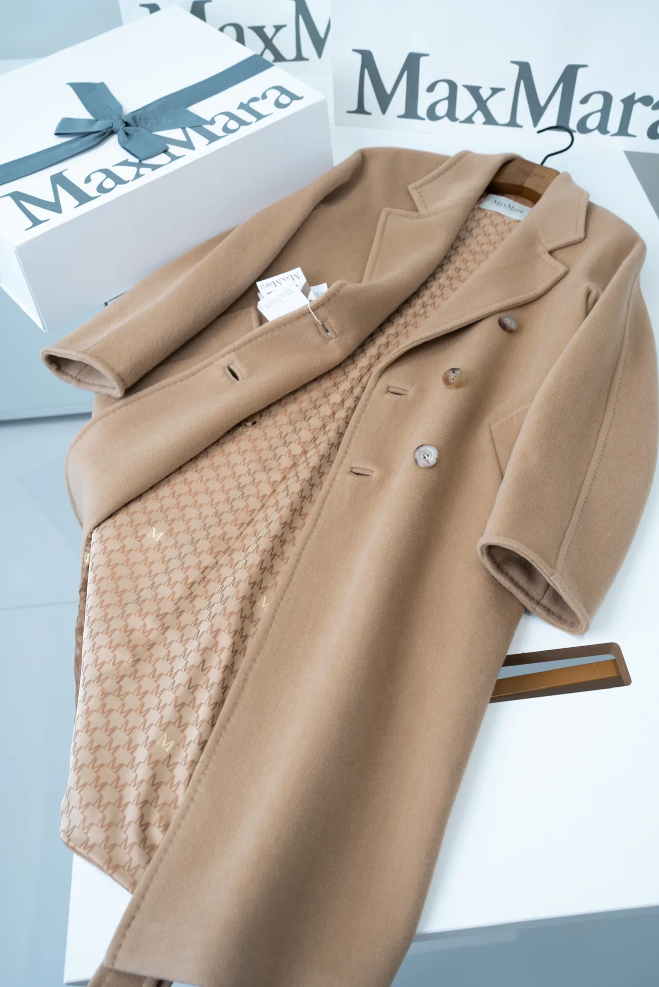Women's Coats MAX MARA 18510405
