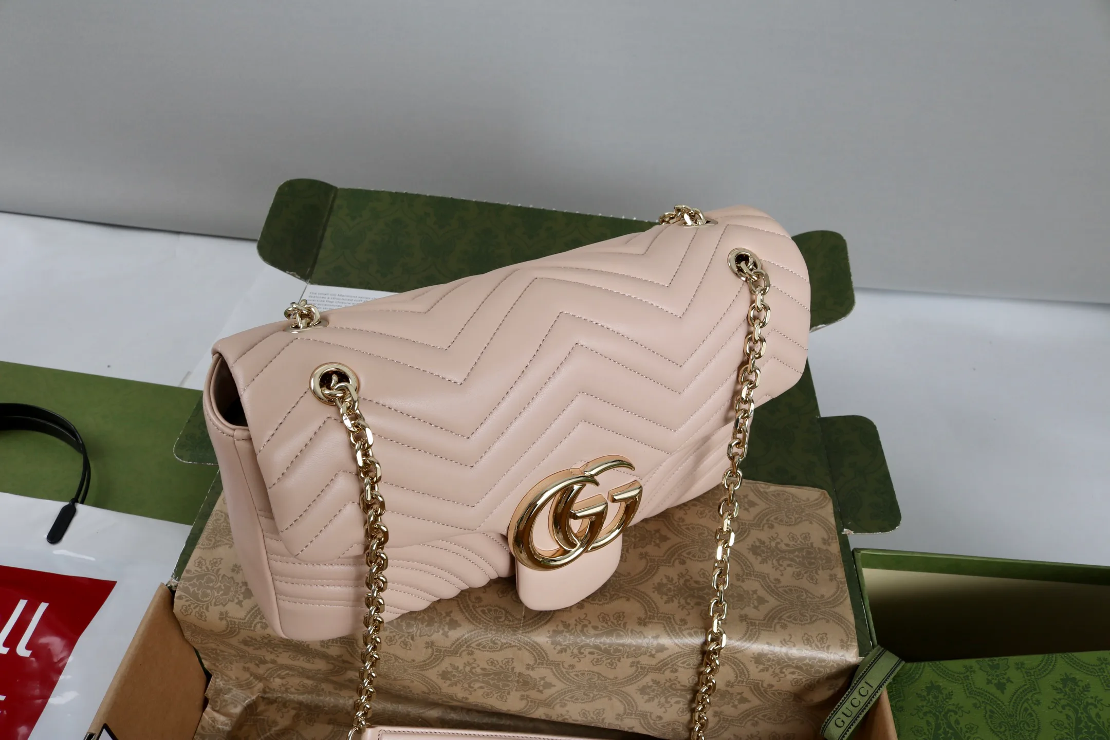 Women's Classic Handbags GUCCI 18223242