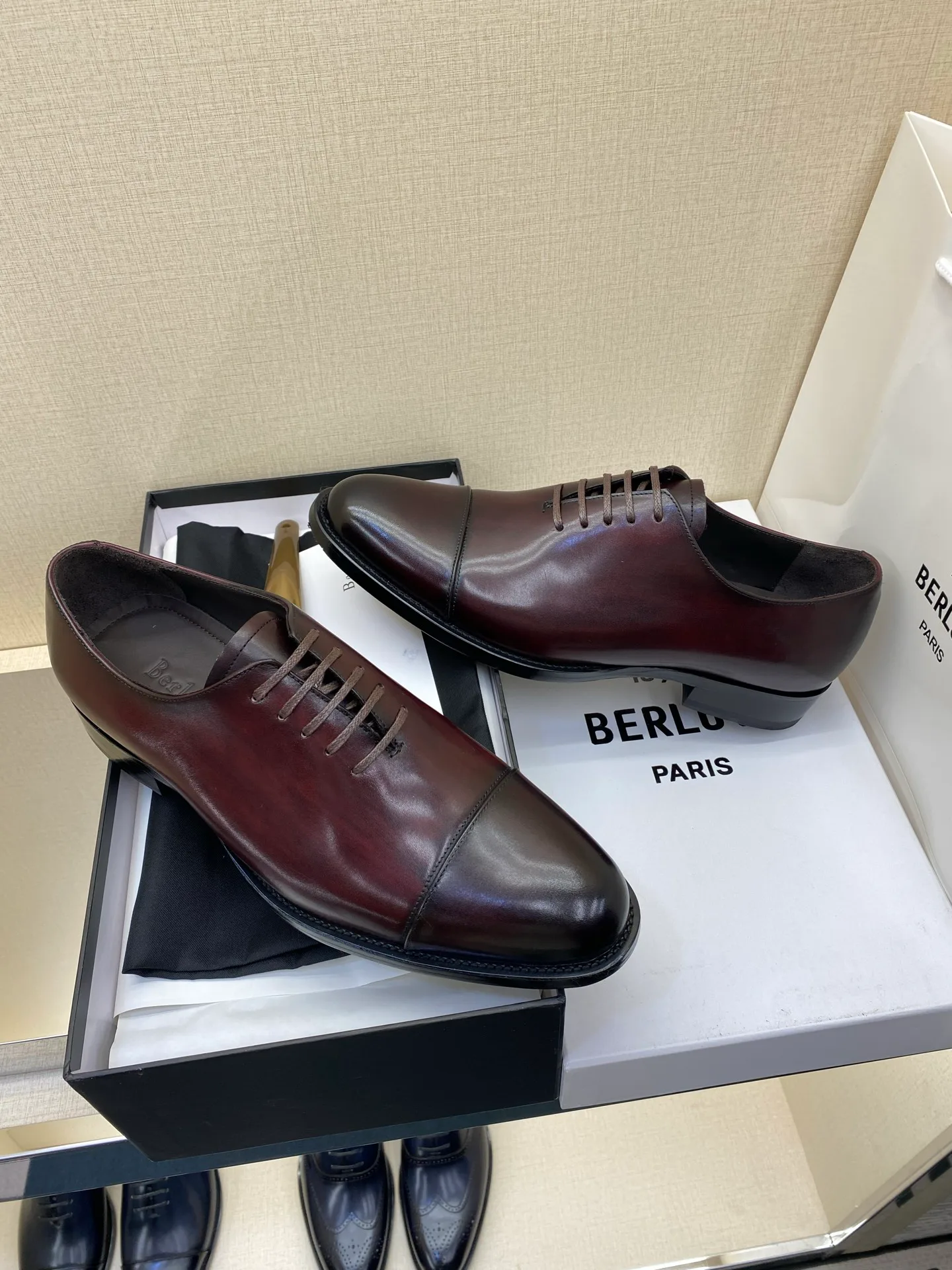 Men's Loafers And Dress Shoes BERLUTI 17971779