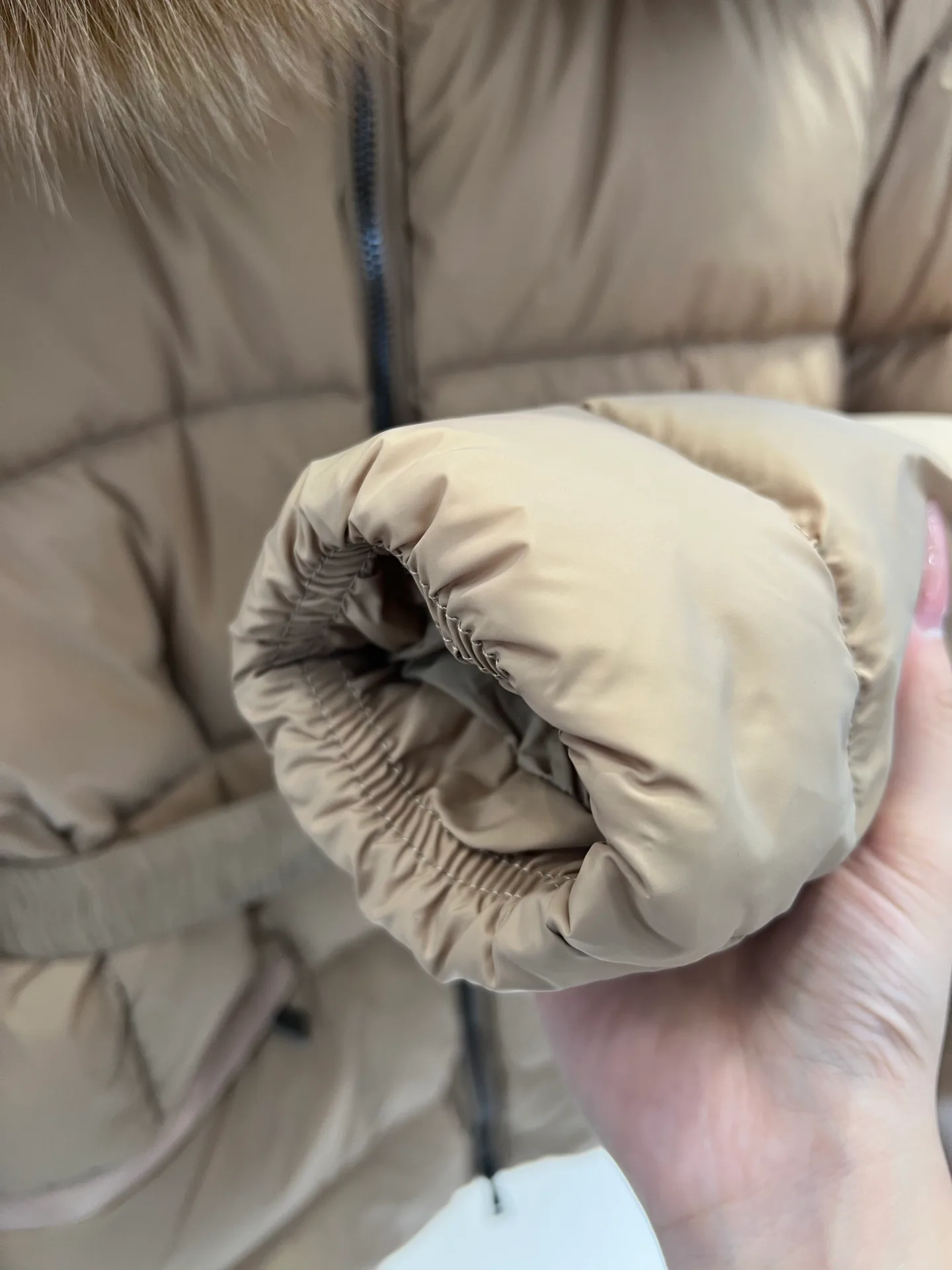Men's Jackets And Down Jackets MONCLER 18434531
