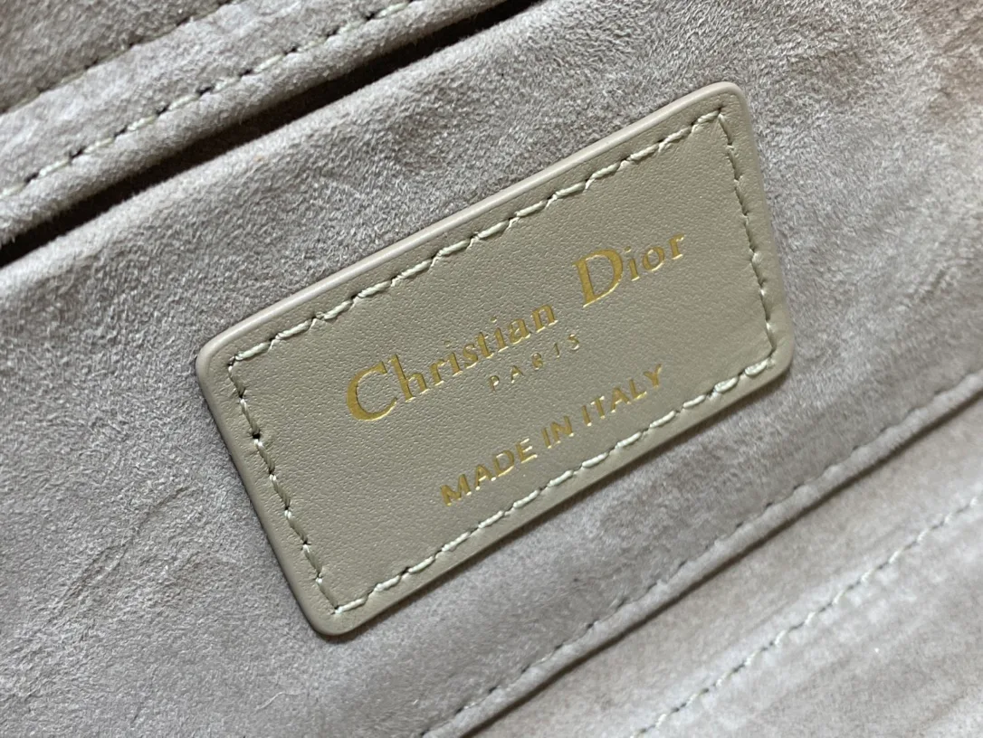 Women's Classic Handbags CHRISTIAN DIOR 17770392