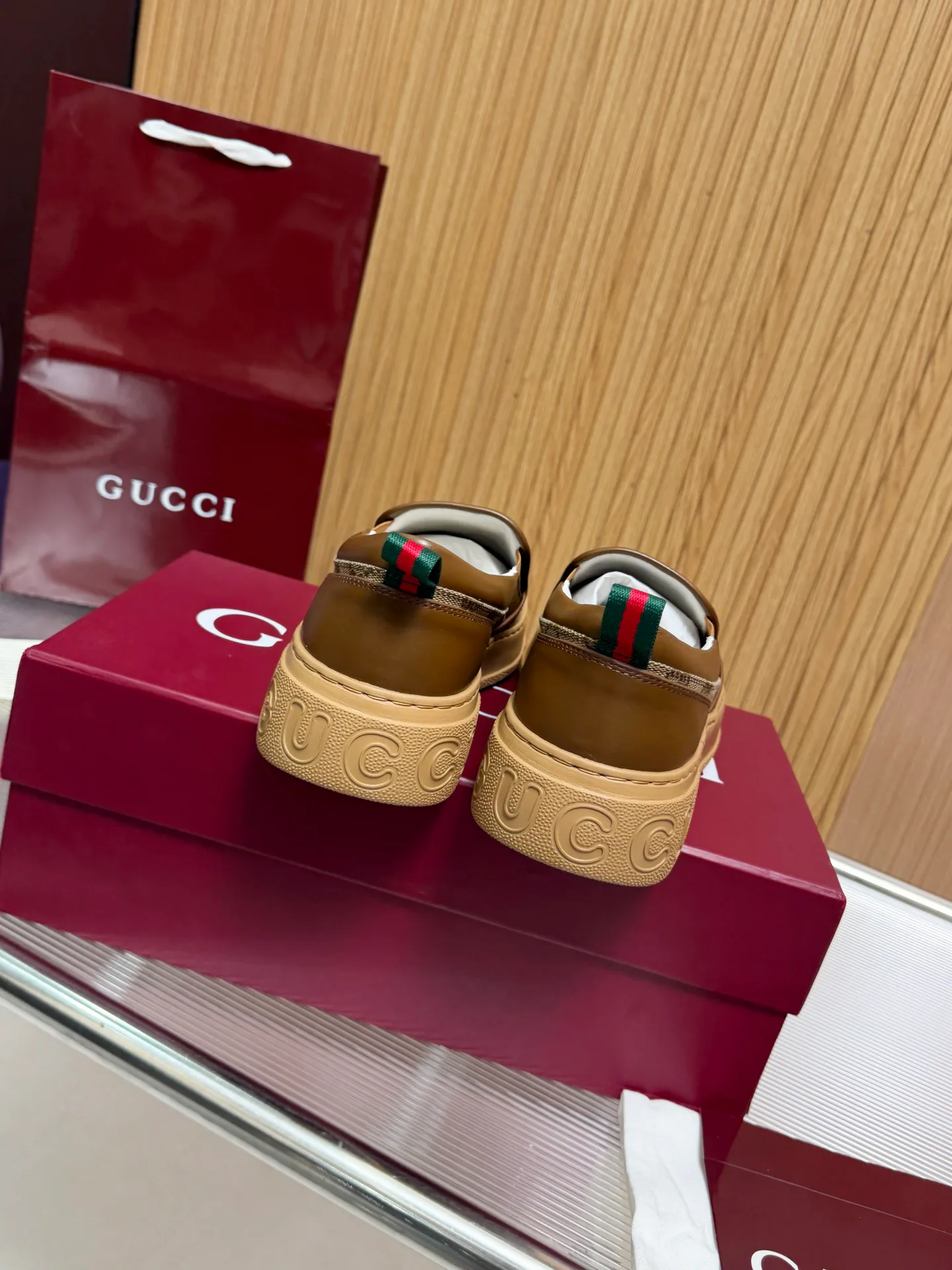 Men's Sneakers GUCCI 17620466