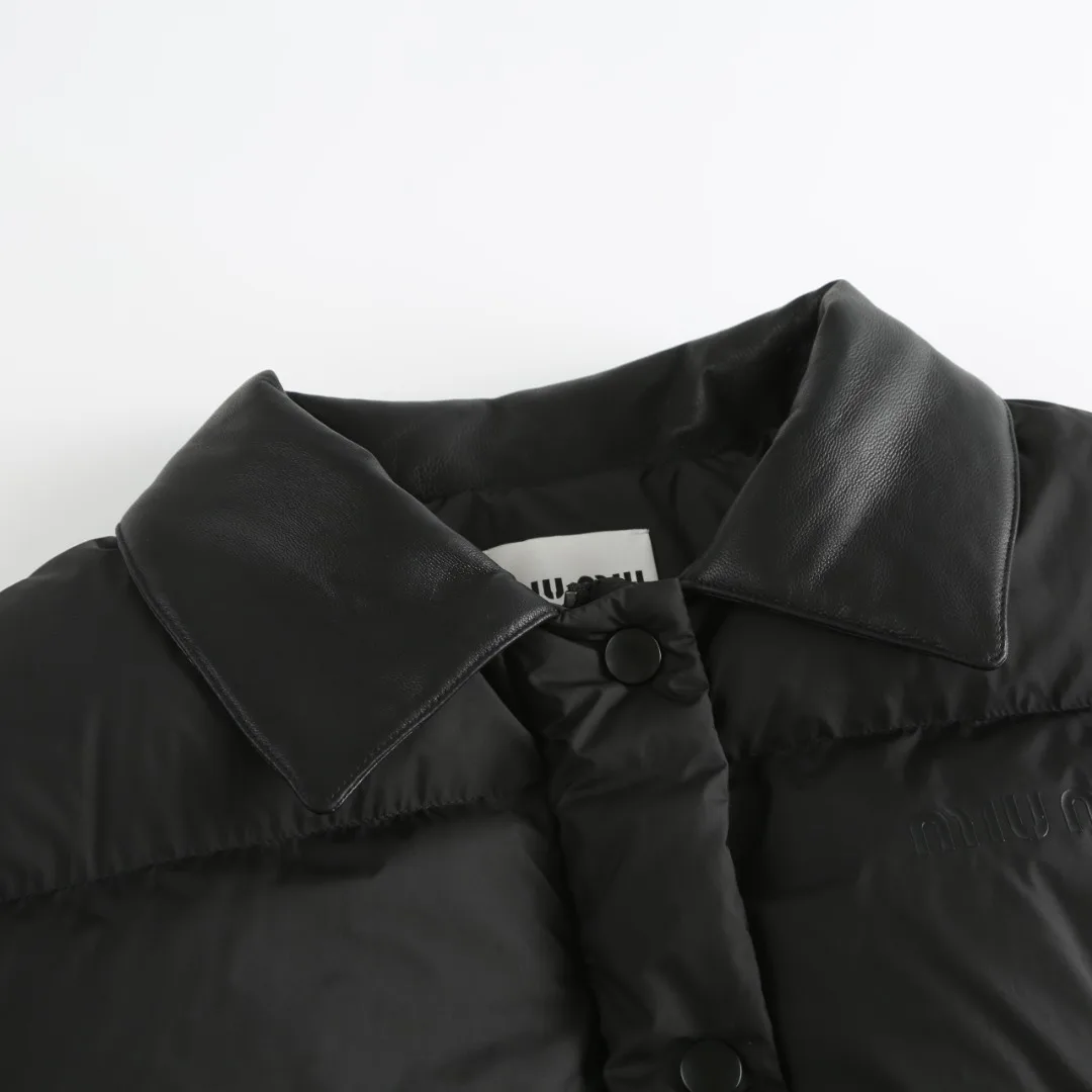 Women's Jackets And Down Jackets MIU MIU 18022449