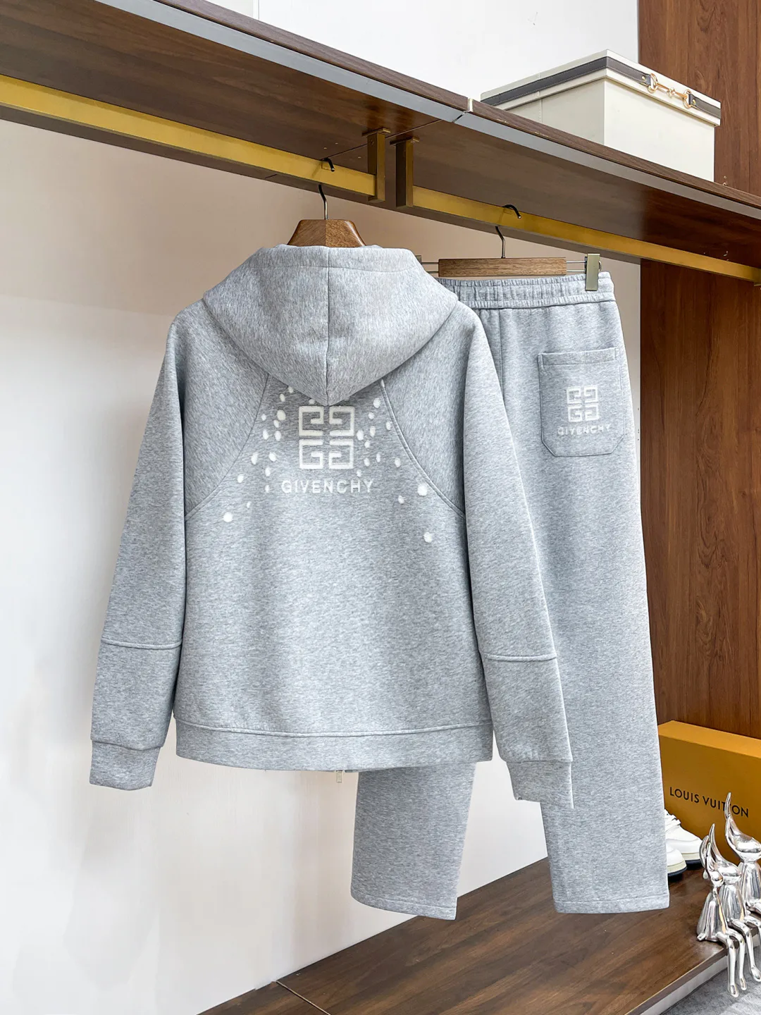 Men's Tracksuits GIVENCHY 18340417