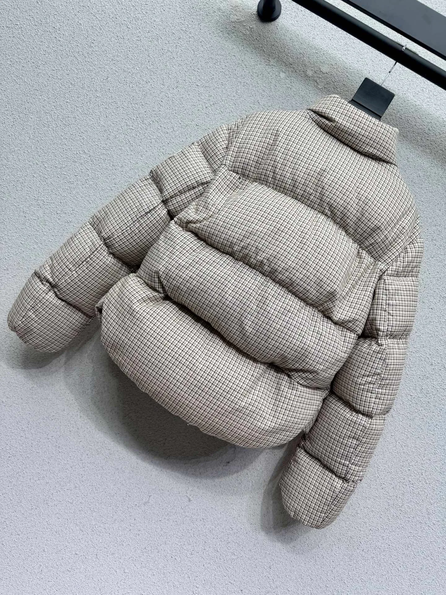 Куртки И Пуховики Женские Moncler 18585154