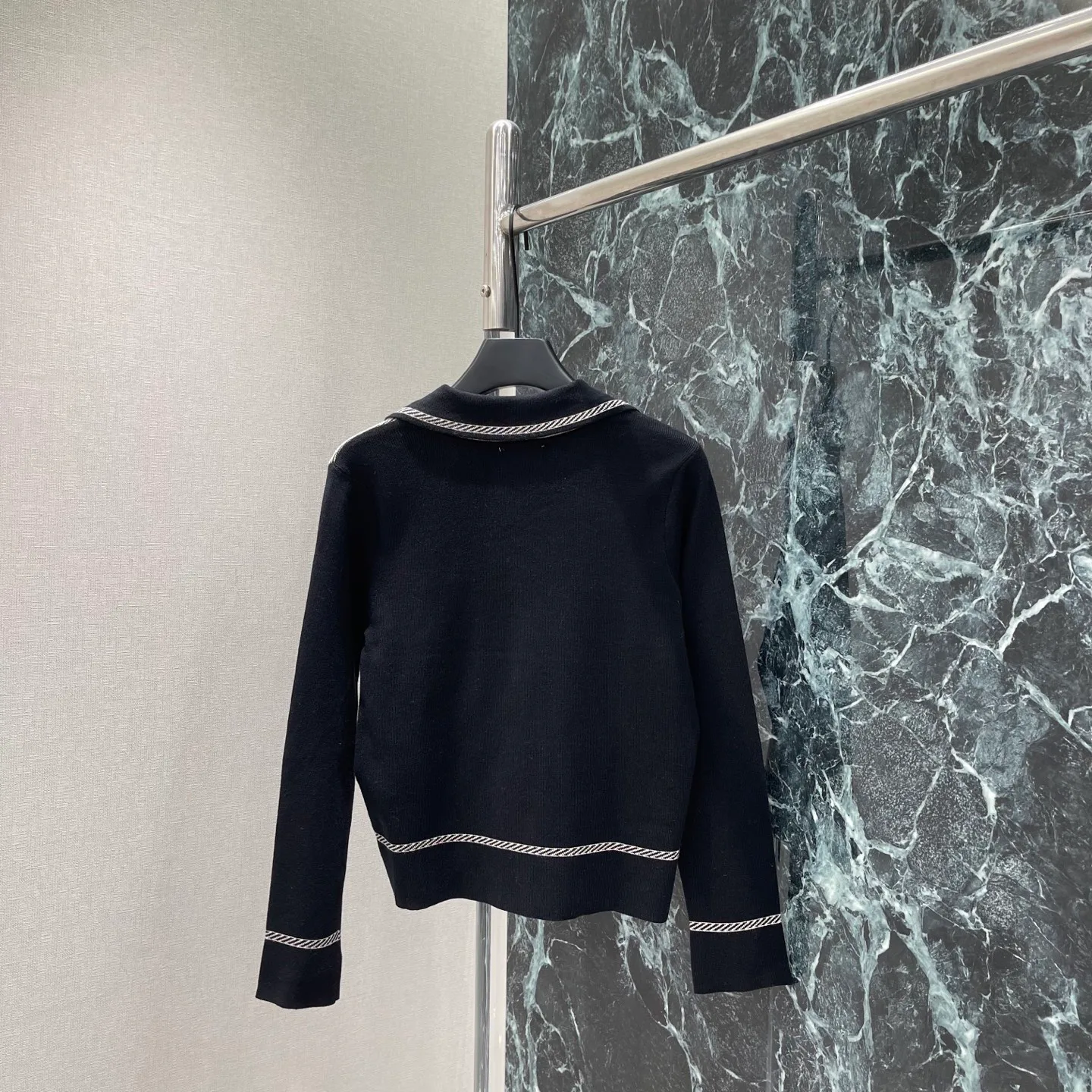 Women's Jumpers And Sweaters CHANEL 18435300