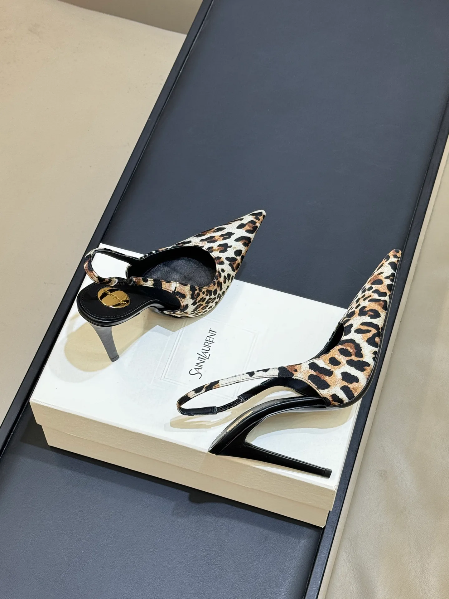 Women's Heels SAINT LAURENT 18073268