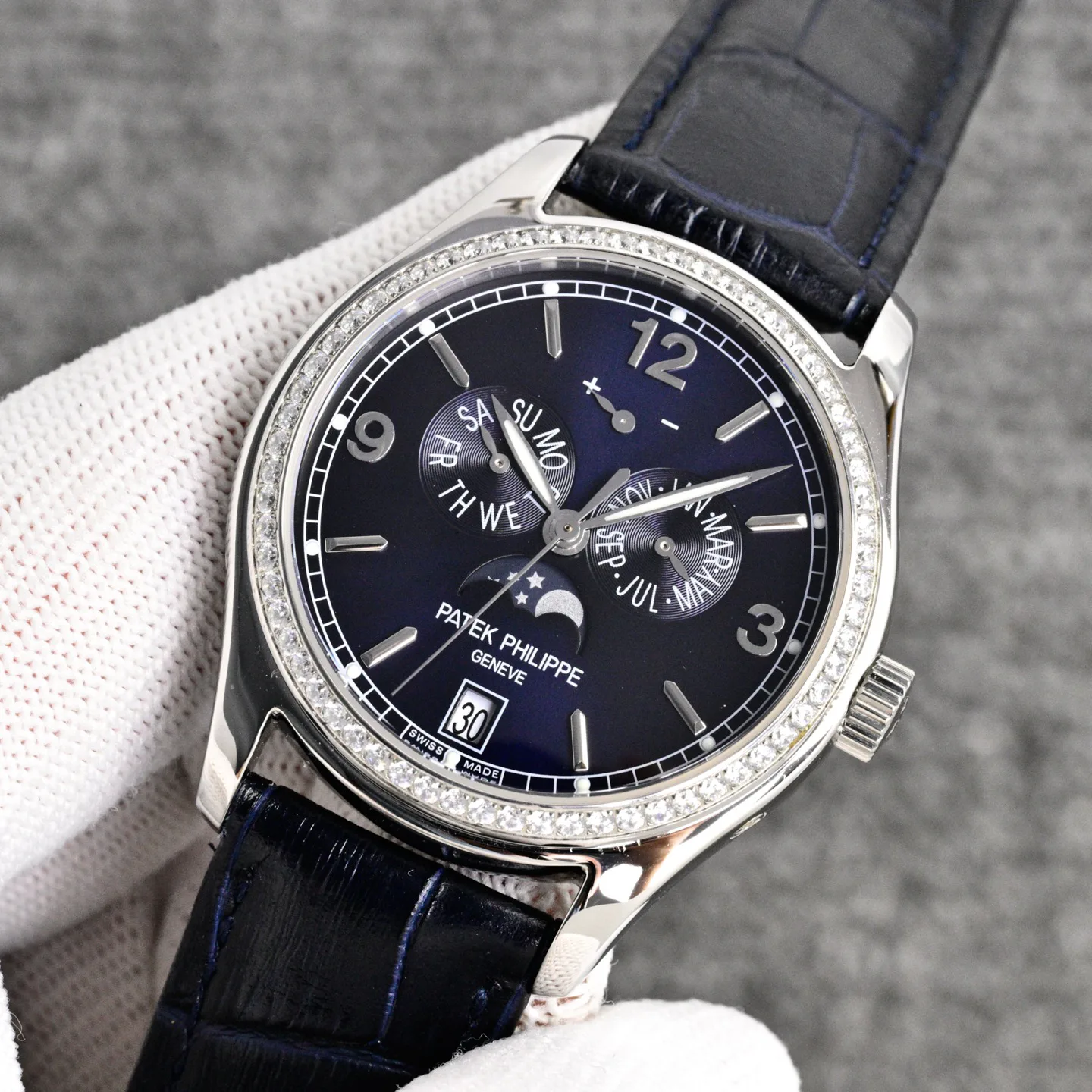 Women's Watches PATEK PHILIPPE 17120048