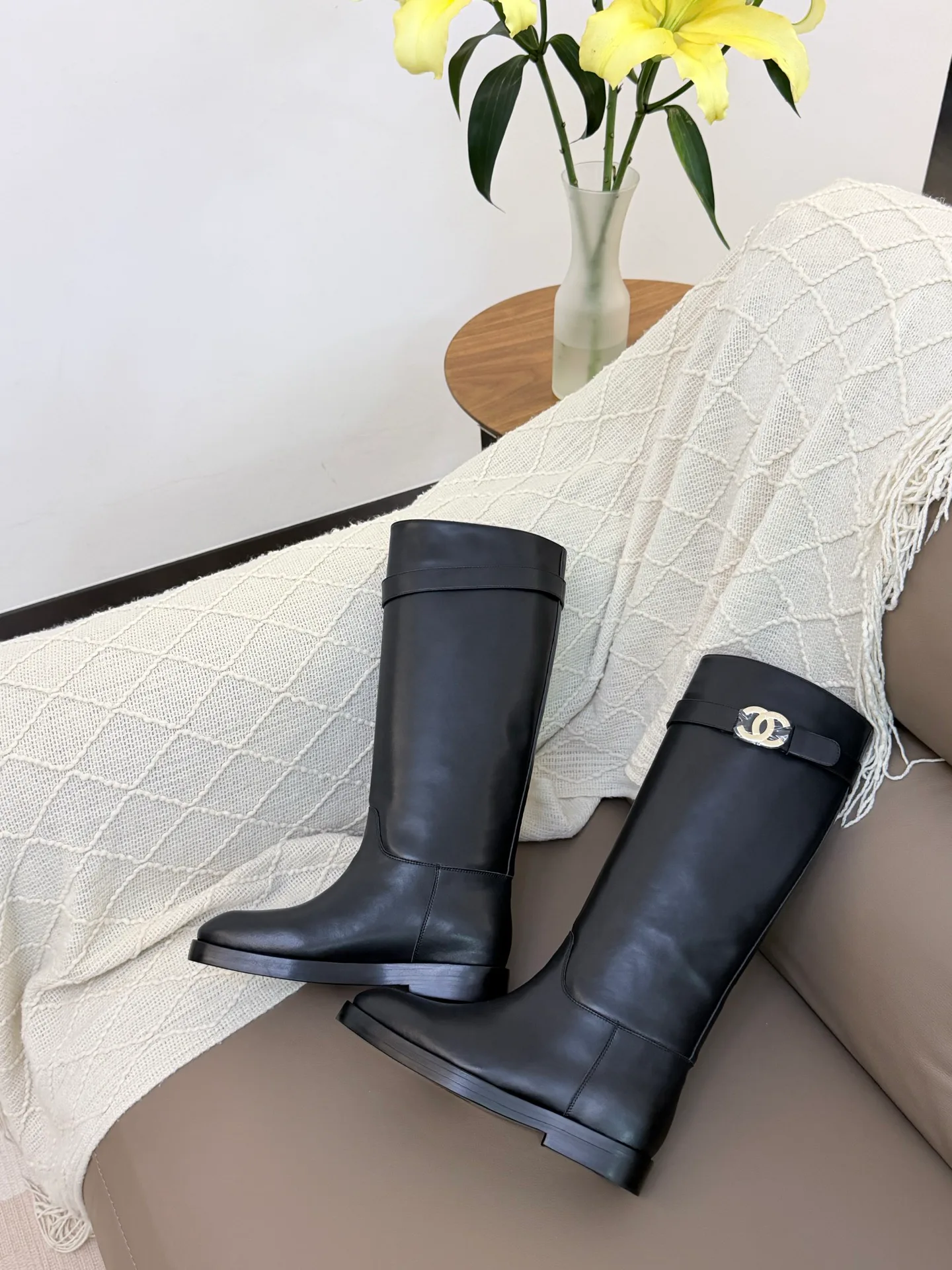 Women's Boots CHANEL 18083628