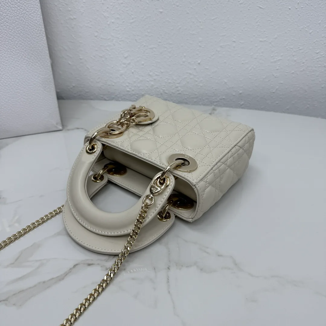 Women's Classic Handbags CHRISTIAN DIOR 18116407