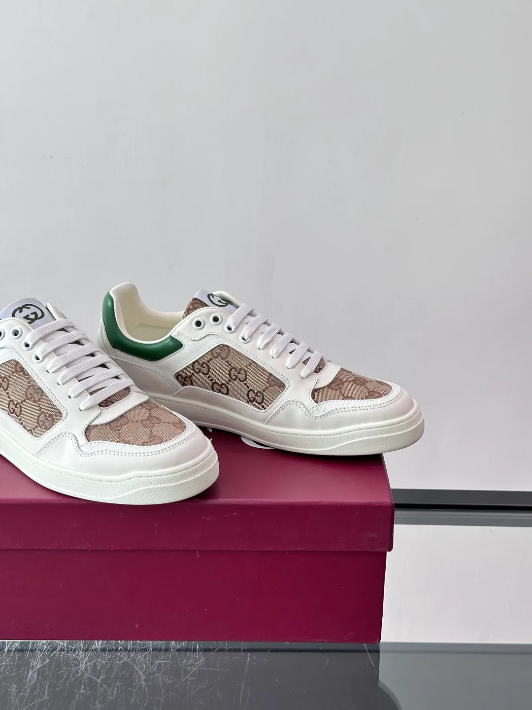 Men's Sneakers GUCCI 18102697