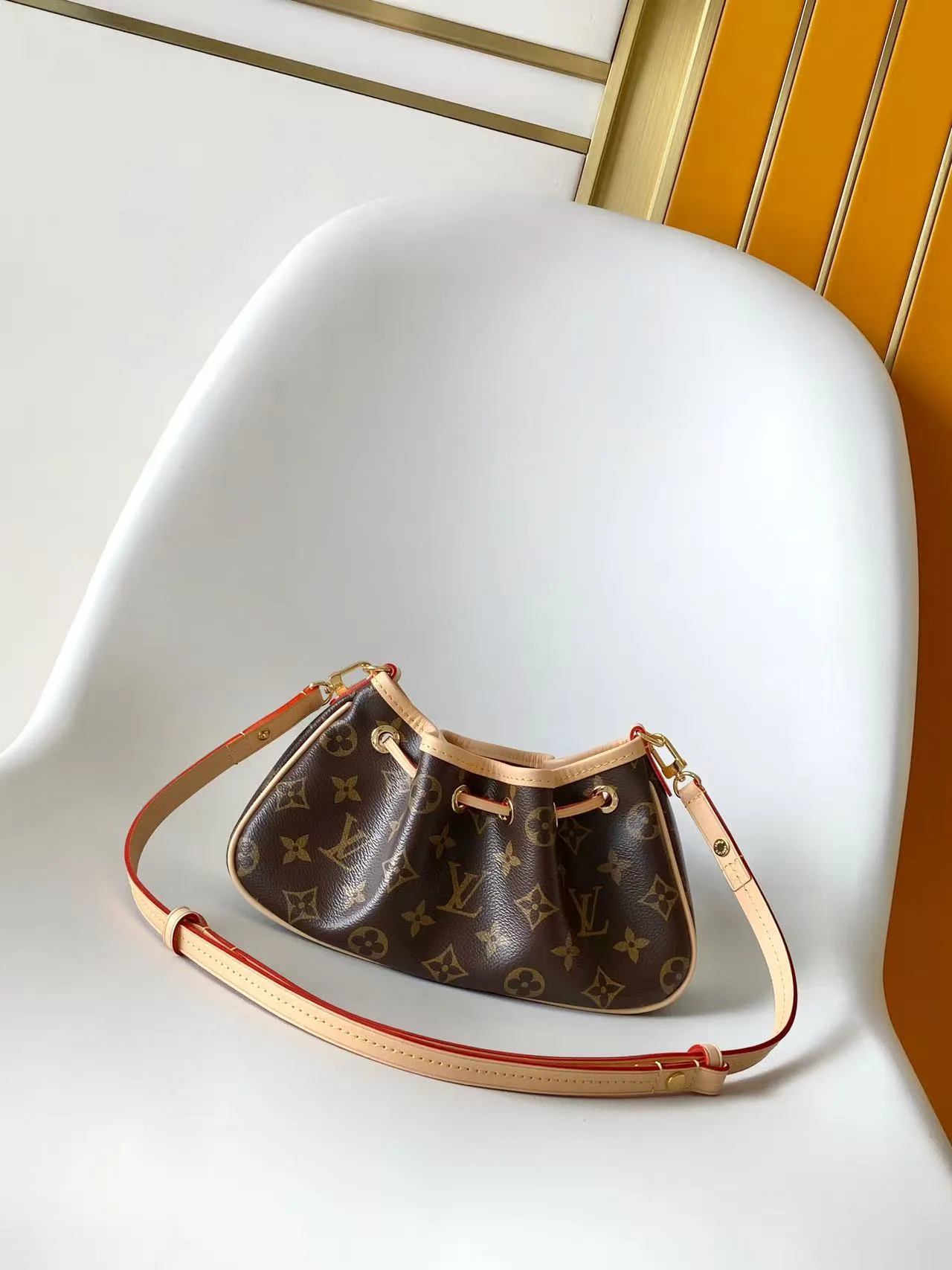 Women's Classic Handbags LOUIS VUITTON 18427500