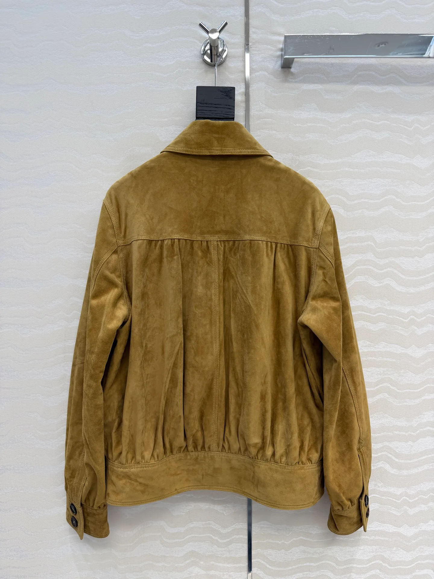 Women's Leather Jackets And Sheepskin Coats SAINT LAURENT 17870010